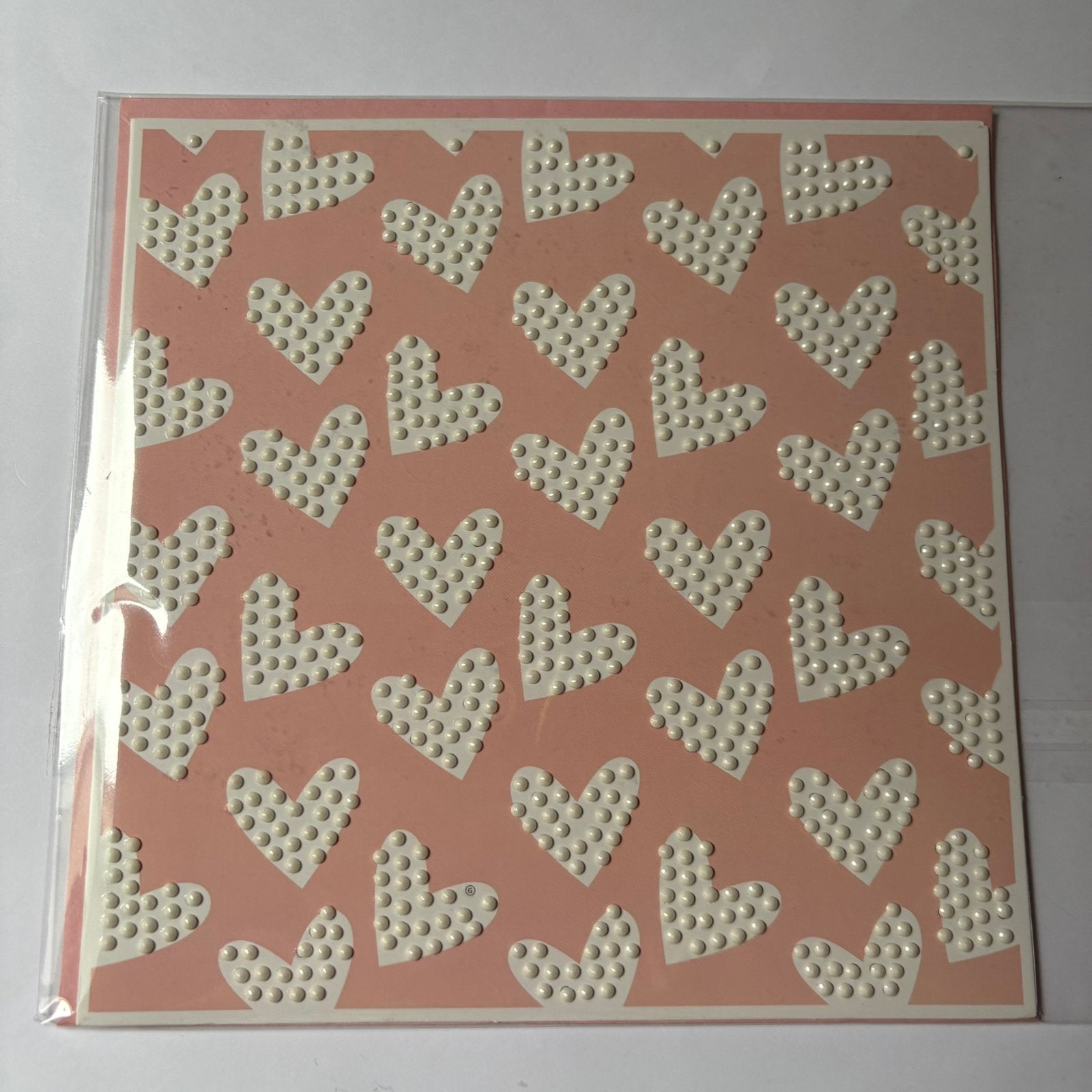 Diamond painting kaart 18x18cm kleine witte hartjes, Hobby en Vrije tijd, Kaarten | Zelfgemaakt, Ophalen of Verzenden, Zo goed als nieuw