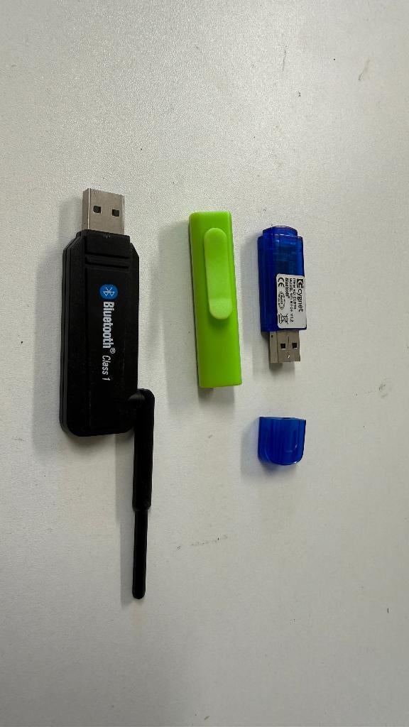3 Bluetooth adapters USB, Ophalen of Verzenden, Gebruikt