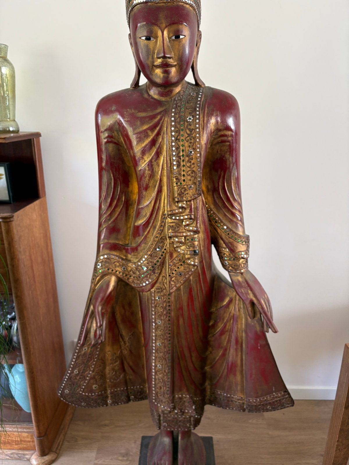 Groot Boeddhabeeld uit Myanmar, hout, rood/goud, 19e eeuw, Antiek en Kunst, Ophalen