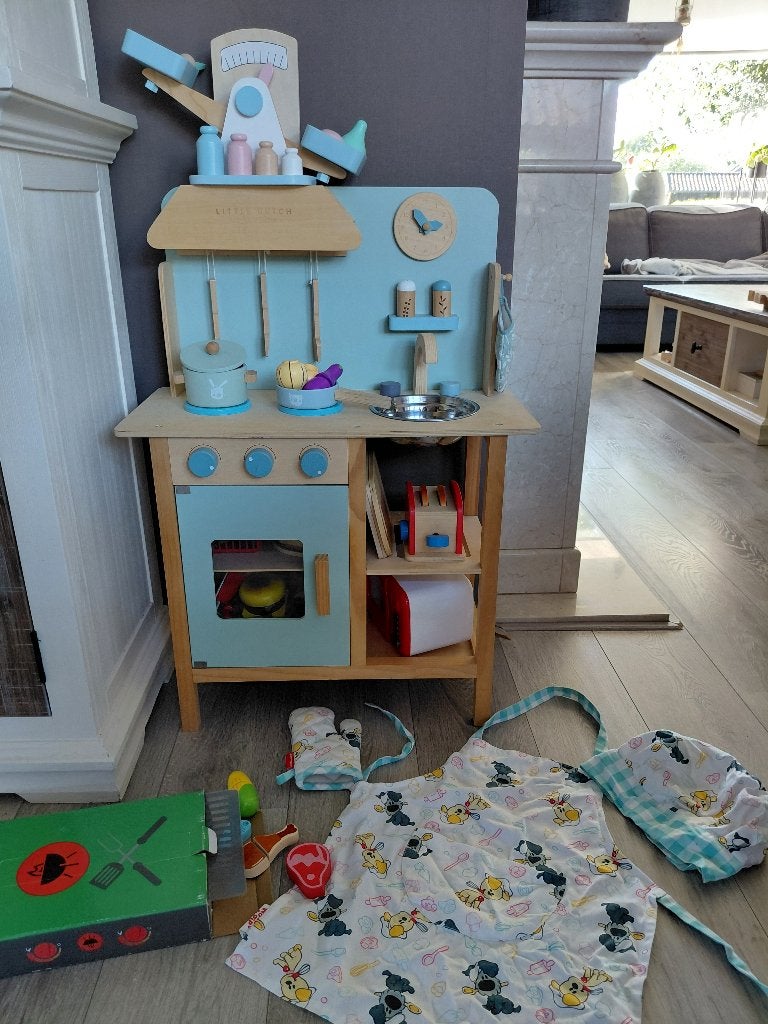 Little dutch keuken compleet + veel keuken spullen, Kinderen en Baby's, Ophalen, Gebruikt, Hout, Speelkeuken