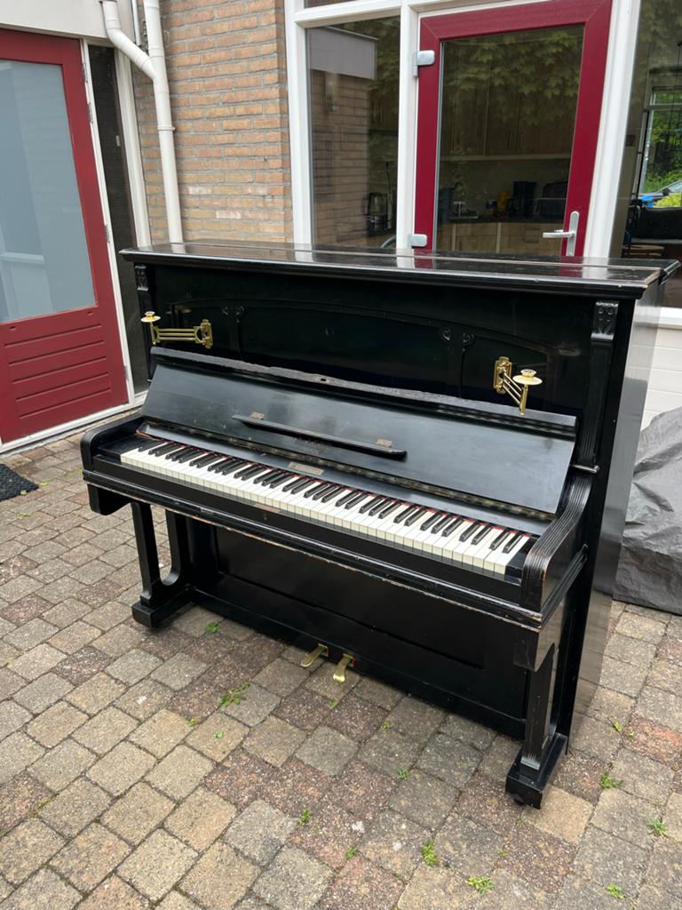 Alenz Berlin Akoestische Piano, Muziek en Instrumenten, Ophalen, Gebruikt, Zwart, Piano