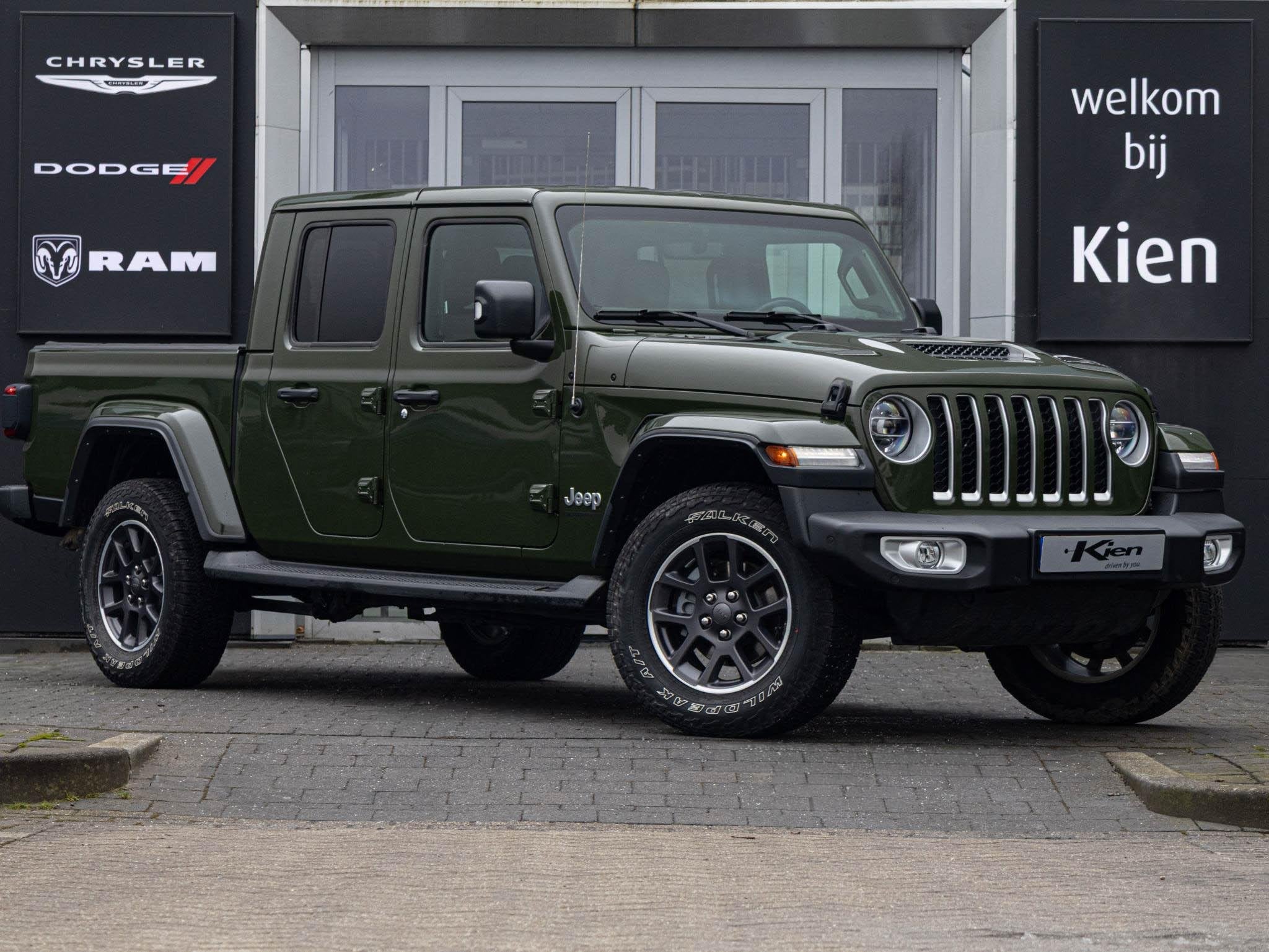 Jeep Gladiator 3.0 V6 Overland | Optie 5 persoons grijs kent, Automaat, Stof, 2365 kg, Lederen bekleding