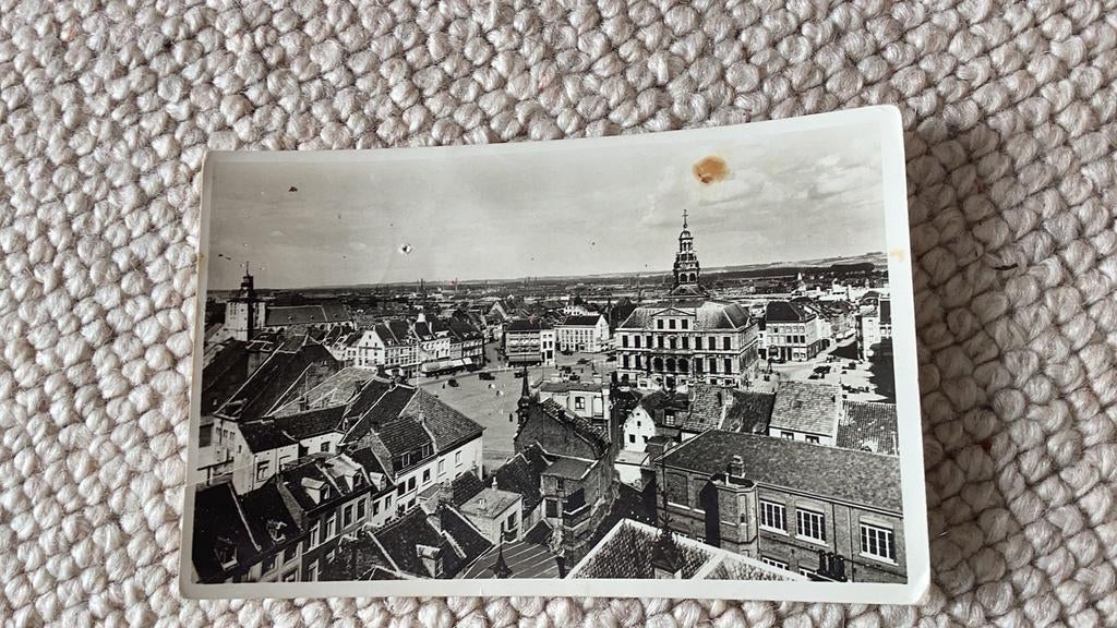 Ansichtkaart Maastricht Panorama Markt met Raadhuis. 914, Ophalen of Verzenden, 1940 tot 1960, Gelopen, Limburg