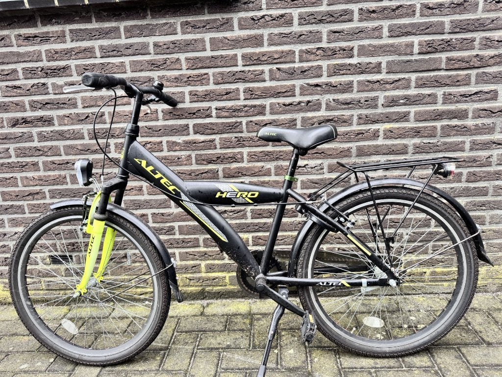 Te koop stoere kinderfiets 24", Ophalen, Altec, Gebruikt, Terugtraprem