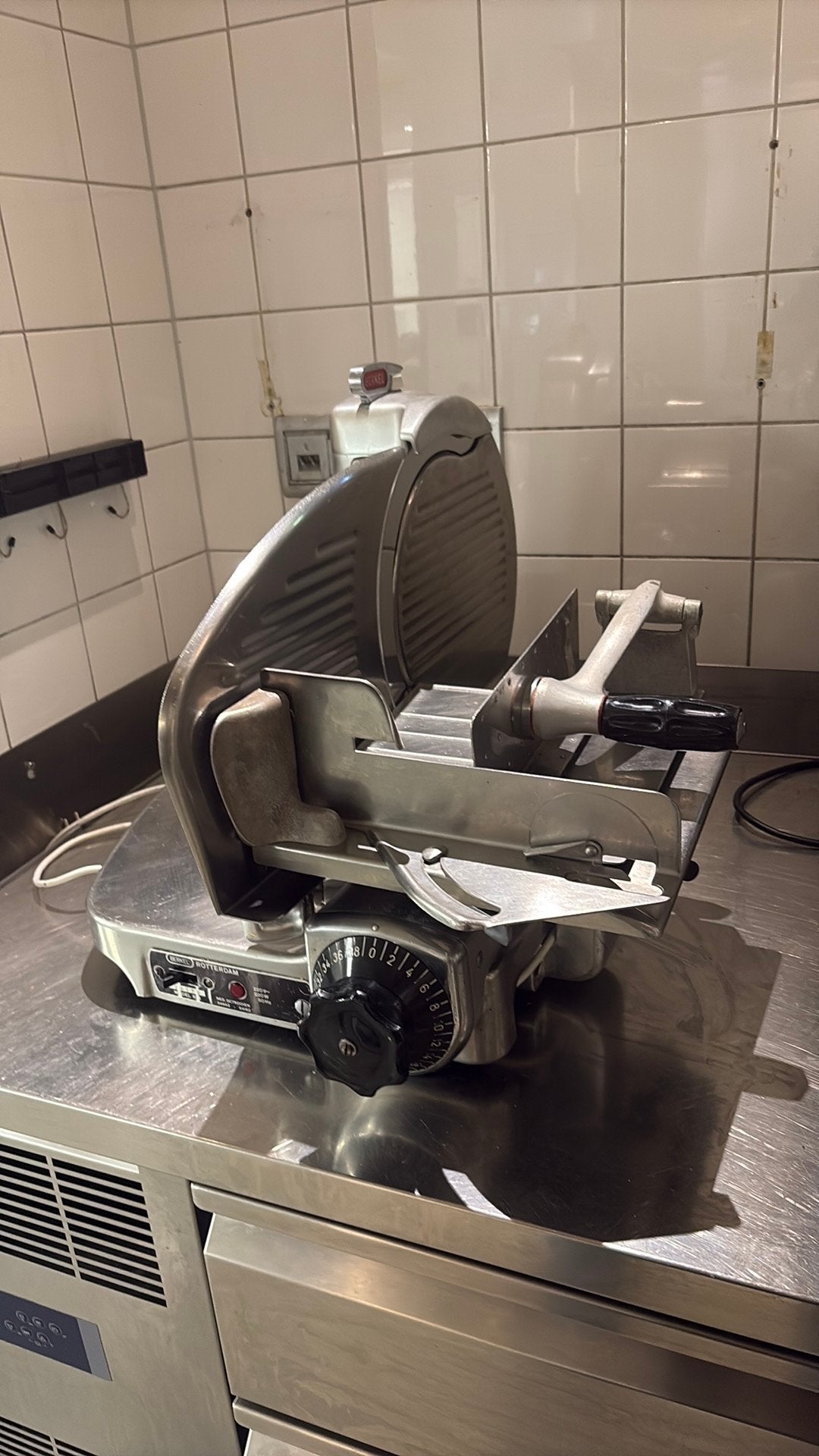 BERKEL SNIJMACHINE, Ophalen of Verzenden