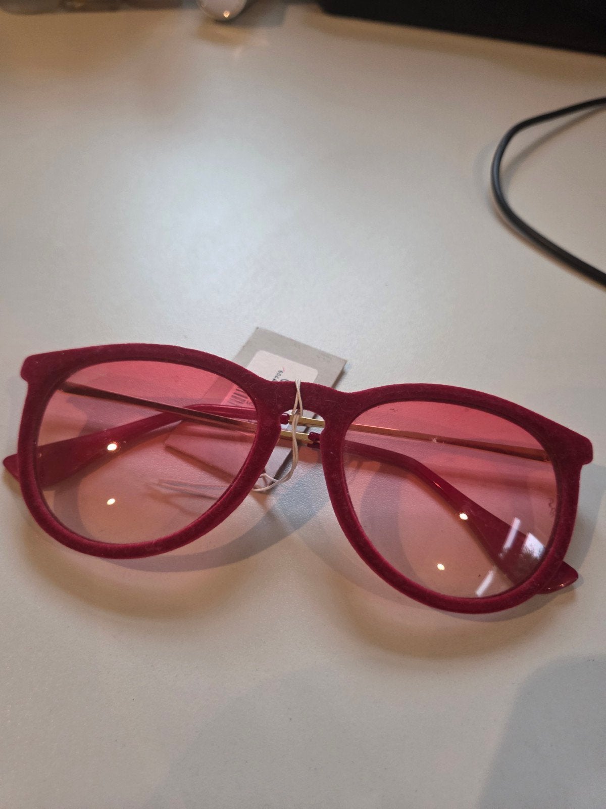 vintage Ray-Ban Zonnebril Rood Fluweel, Gebruikt, Zonnebril, Ophalen of Verzenden, Ray-Ban