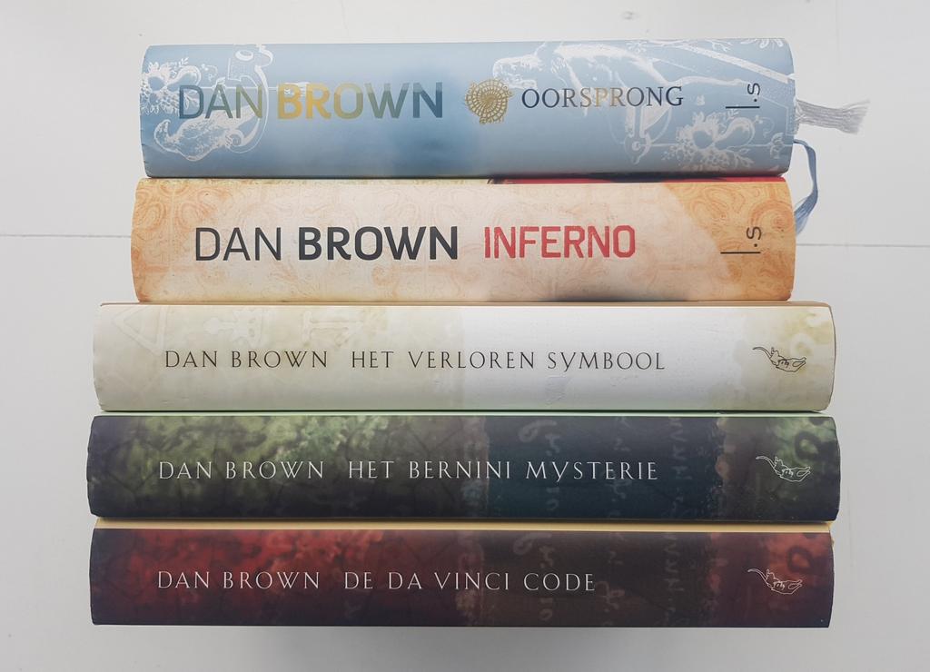 5x Dan Brown Thrillers | Hardcover | Luxe Edities, Boeken, Ophalen of Verzenden, Gelezen, Dan Brown