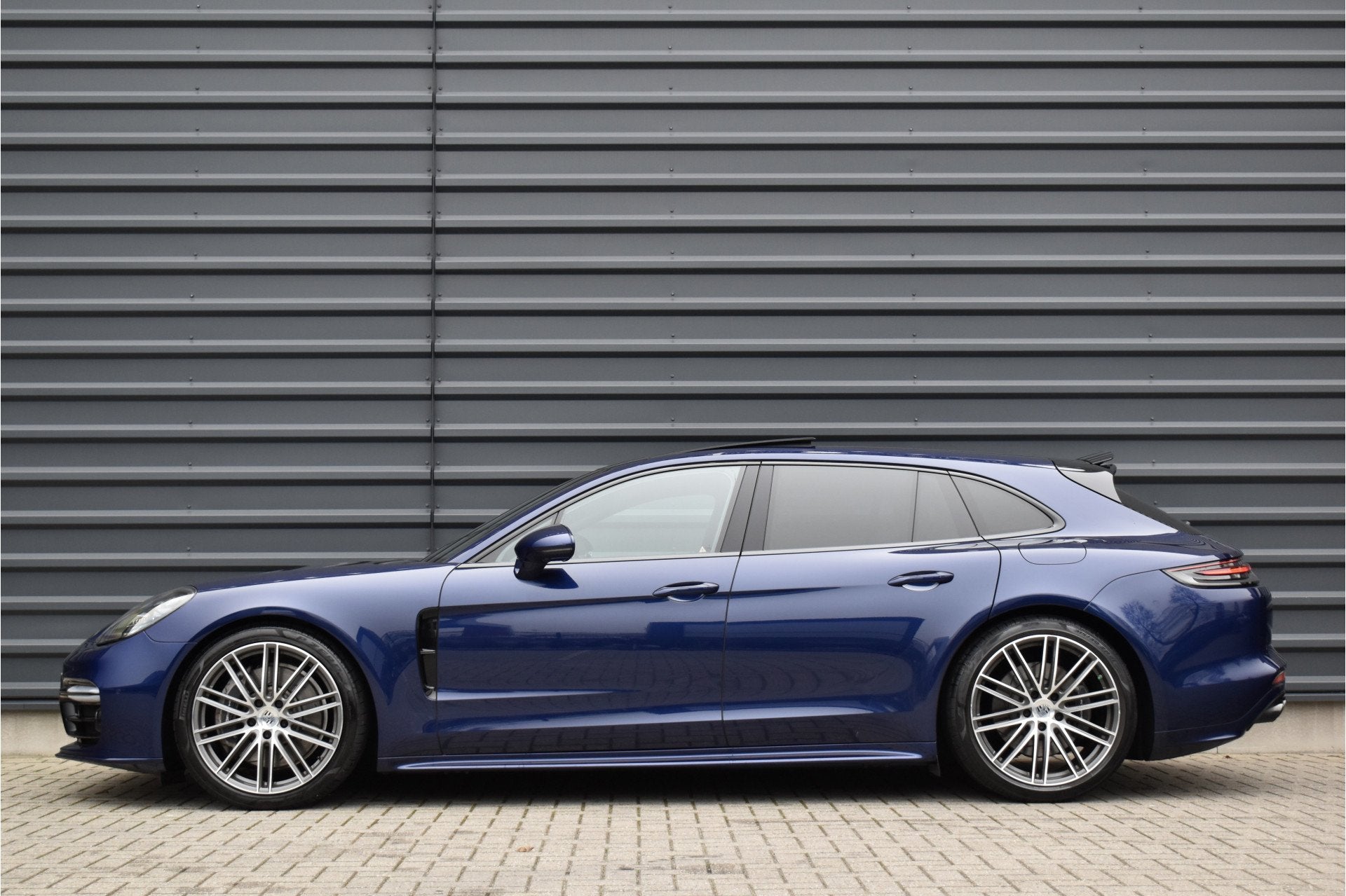 Porsche Panamera Sport Turismo 2.9 4 E-Hybrid SportDesign |, Auto's, Automaat, Dealer onderhouden, 14 kWh, 48 km/l