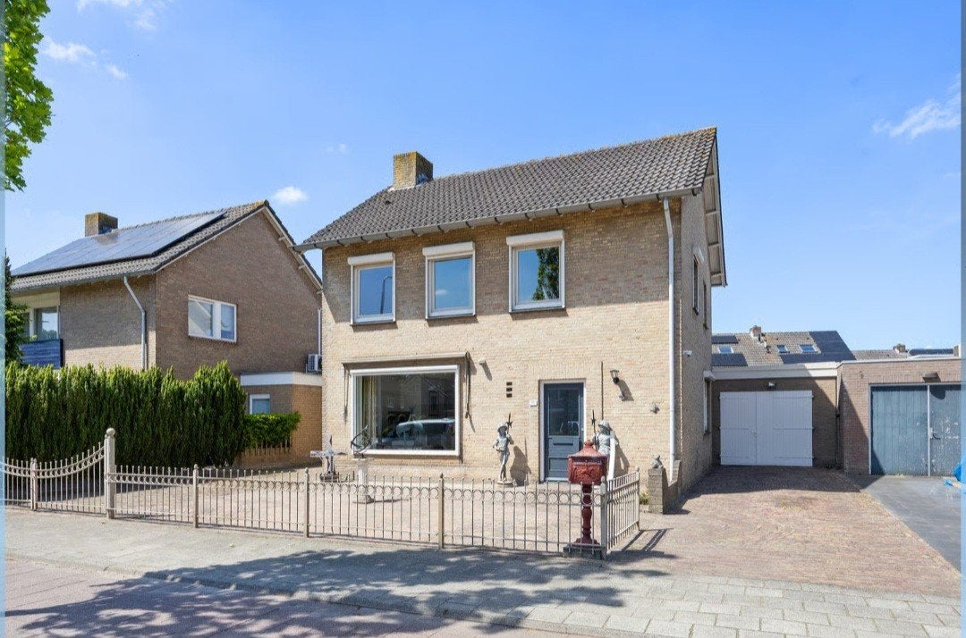 Vrijstaand huis te koop in Drunen, 200 tot 500 m², 145 m², Noord-Brabant, Vrijstaande woning