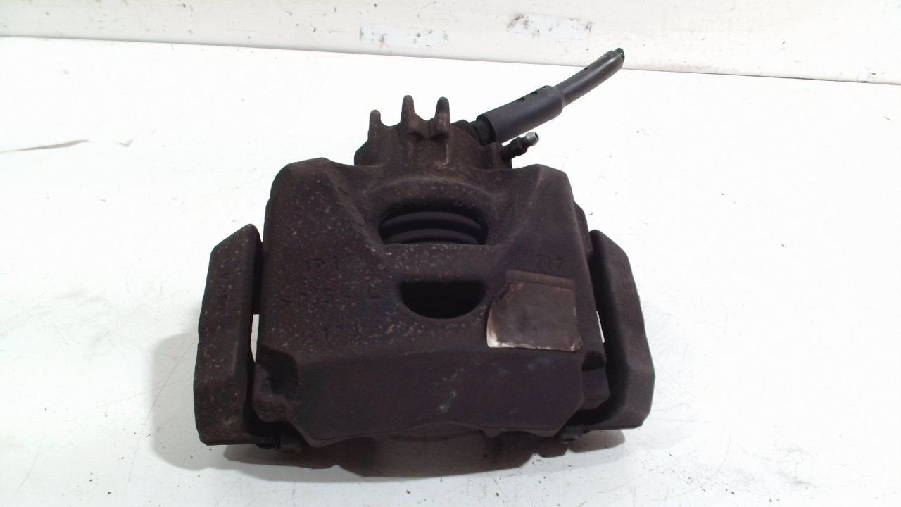 Remklauw links voor Citroën DS4, Onderdelen@venauto.nl, Van der Ven Autorecycling B.V., Gebruikt, Ettenseweg 76, 4706 PB Roosendaal, The Netherlands