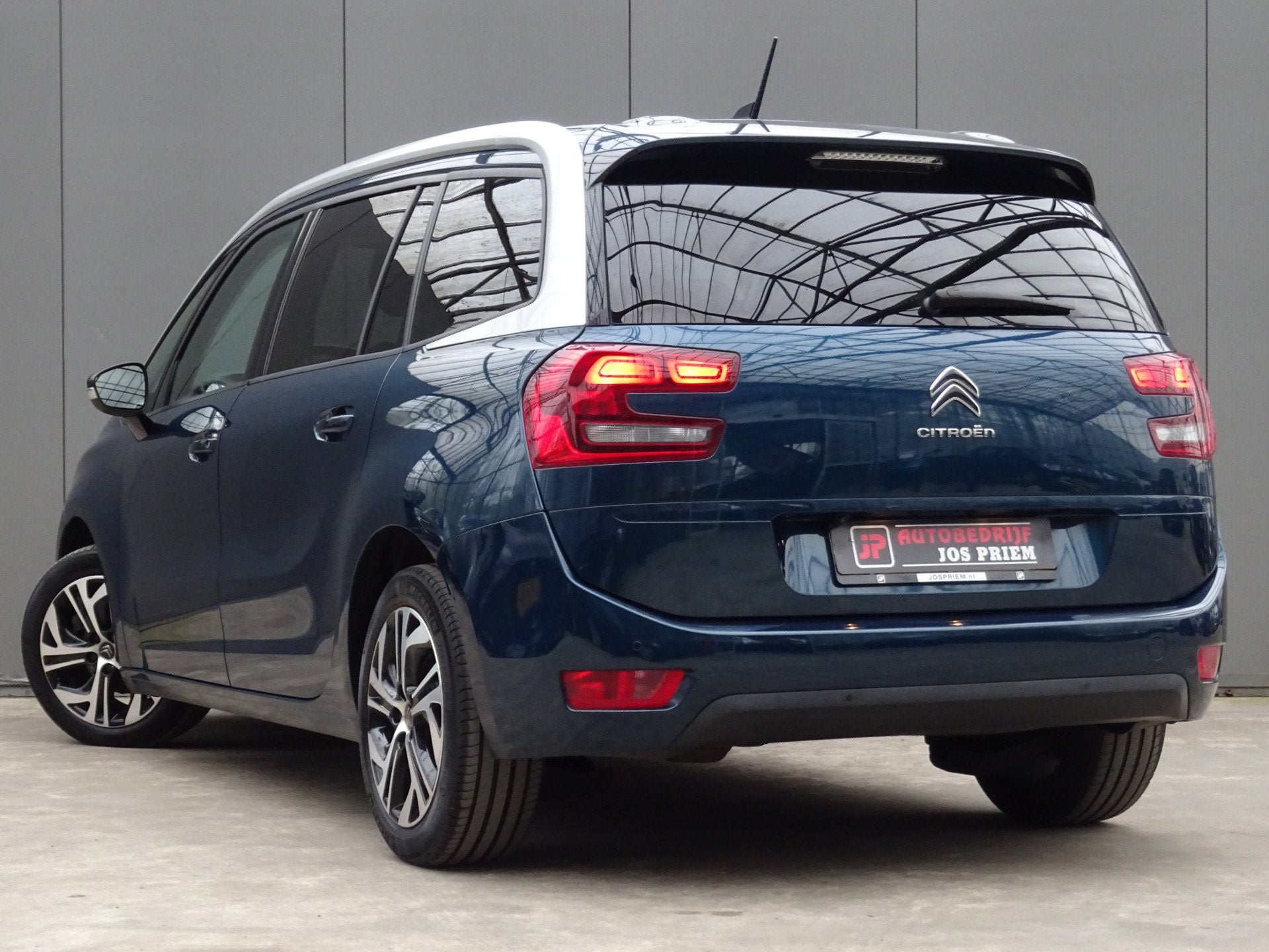 Citroën Grand C4 Spacetourer 1.2 PureTech Business * 7 PERS, Gebruikt, 1199 cc, Blauw, 7 stoelen