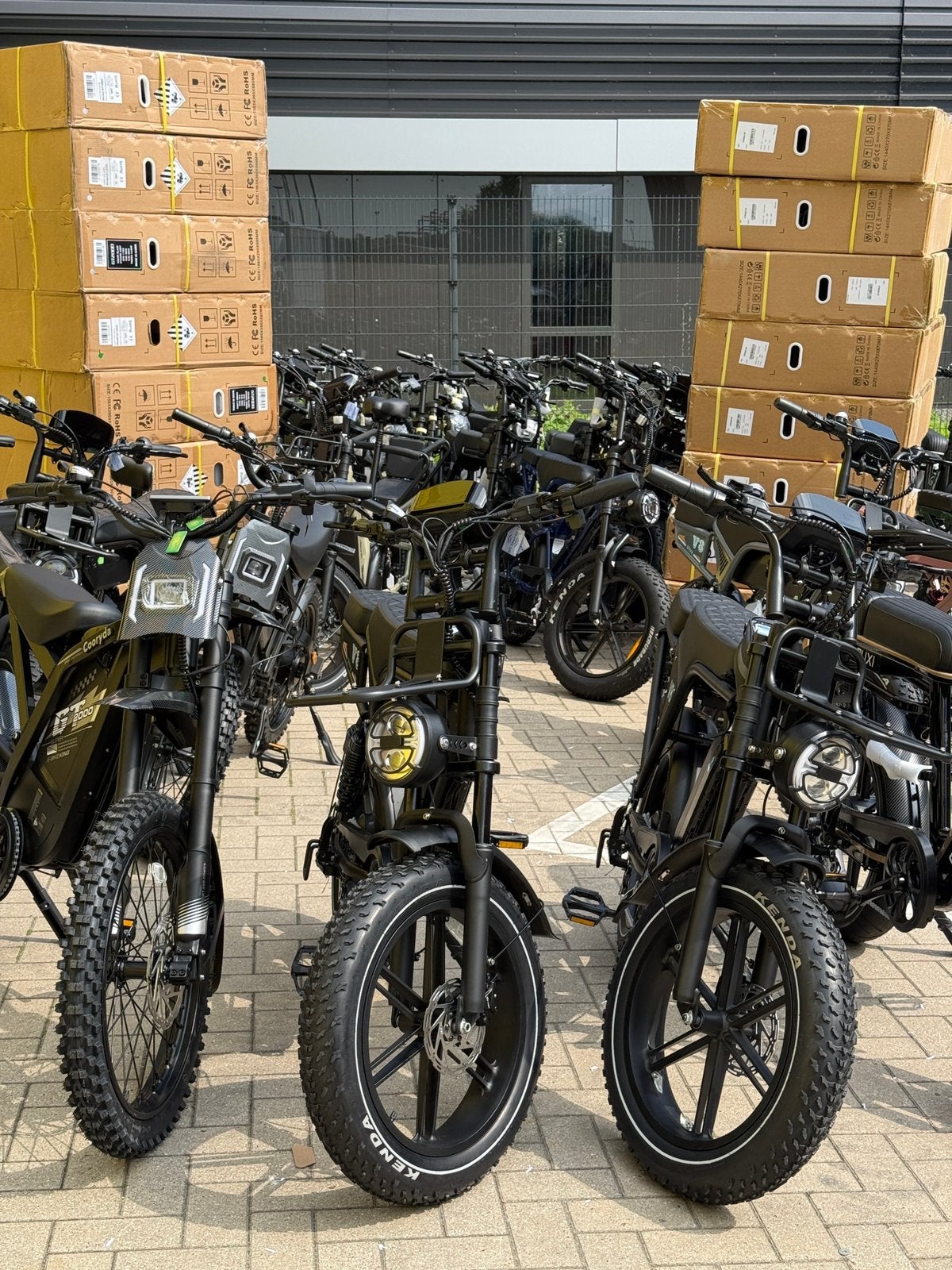Fatbike GT2000 - v20 - v8- GT16  - mini rijklaar!Op voorraad, Fietsen en Brommers, Elektrische fietsen, 59 cm of meer, Ophalen of Verzenden