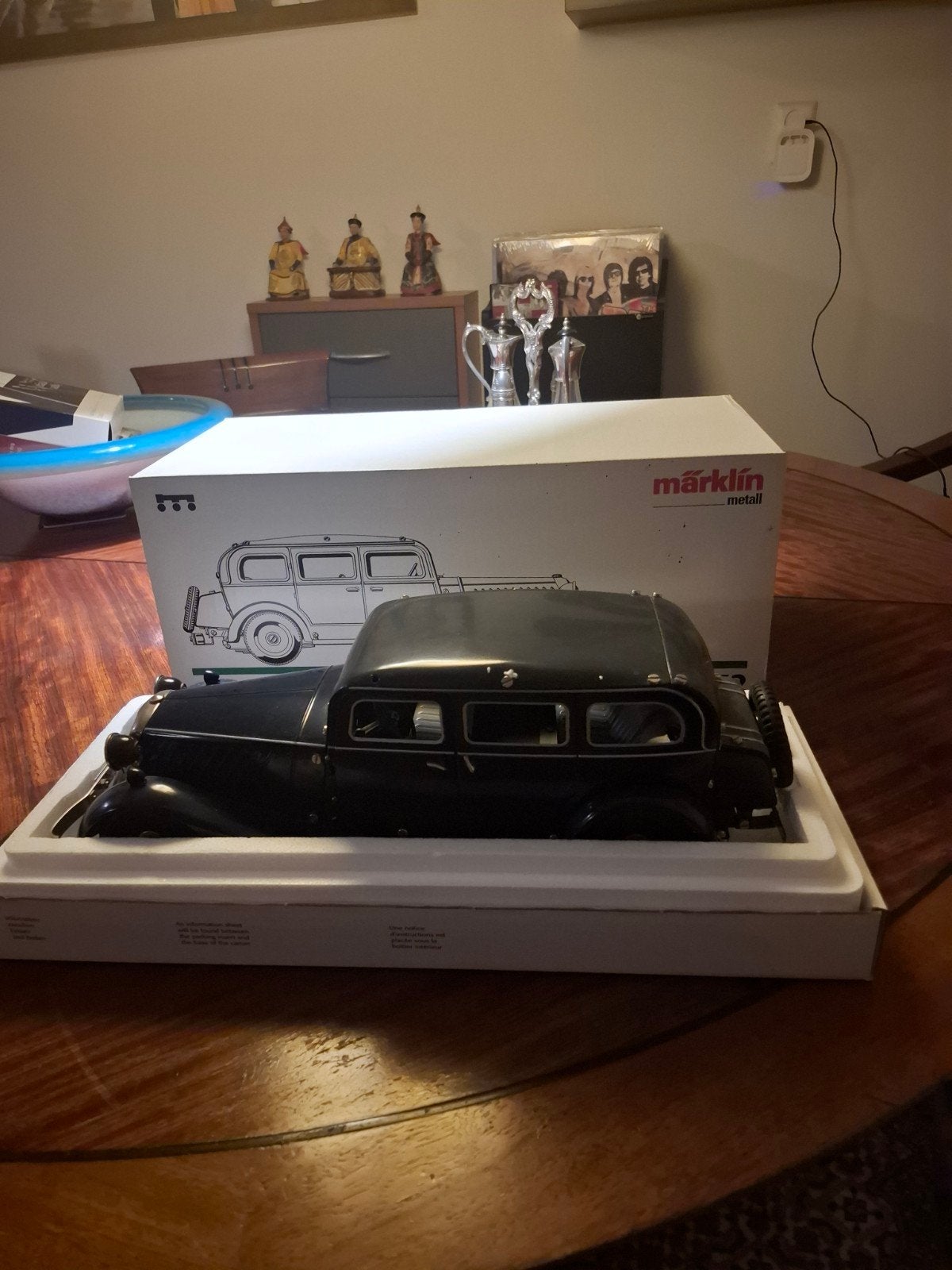 Märklin Metall 19032 Auto Model - Zwart, Hobby en Vrije tijd, Modelauto's | 1:43, Ophalen of Verzenden, Zo goed als nieuw, Auto