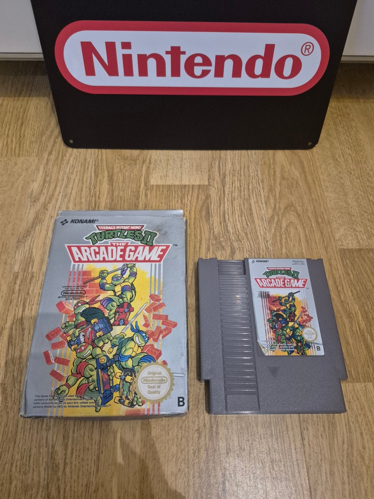 nintendo nes Teenage mutant hero turtles 2 met doosje, Spelcomputers en Games, Avontuur en Actie, Gebruikt, 2 spelers, Ophalen of Verzenden