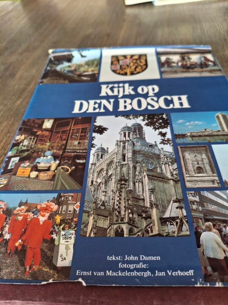 Kijk op Den Bosch.  Gebonden uitgave, Ophalen of Verzenden, Zo goed als nieuw