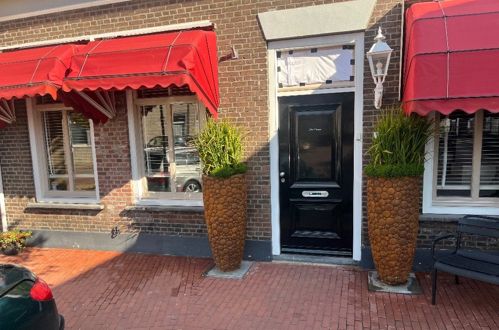 Mooie rode elektrische markies, Tuin en Terras, Zonneschermen, Ophalen, Gebruikt, Elektrisch, Minder dan 250 cm