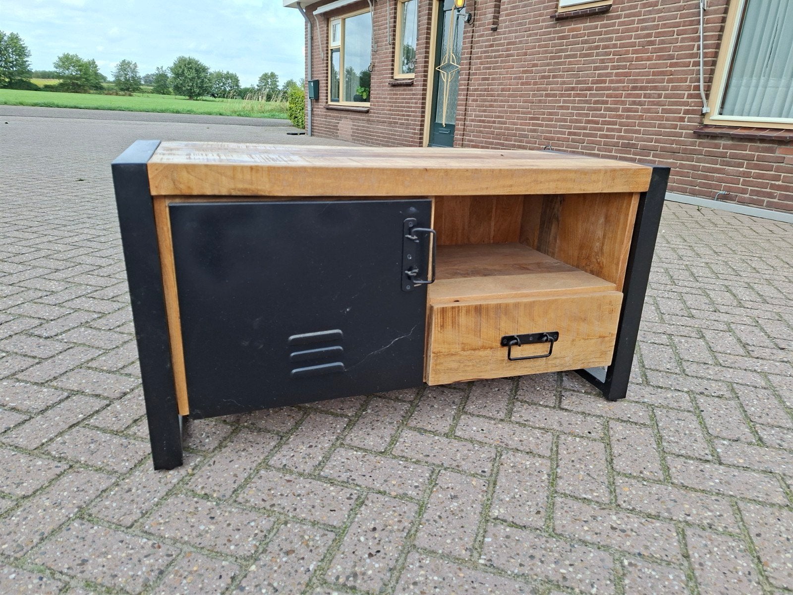 Industriële TV-kast van mangohout en metaal, 100 tot 150 cm, Zo goed als nieuw, Minder dan 100 cm, Industrieel
