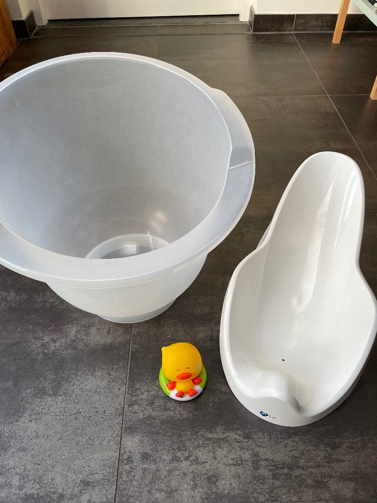 Babybad emmer en ligbed, Ophalen, Zo goed als nieuw, Badje, Overige merken
