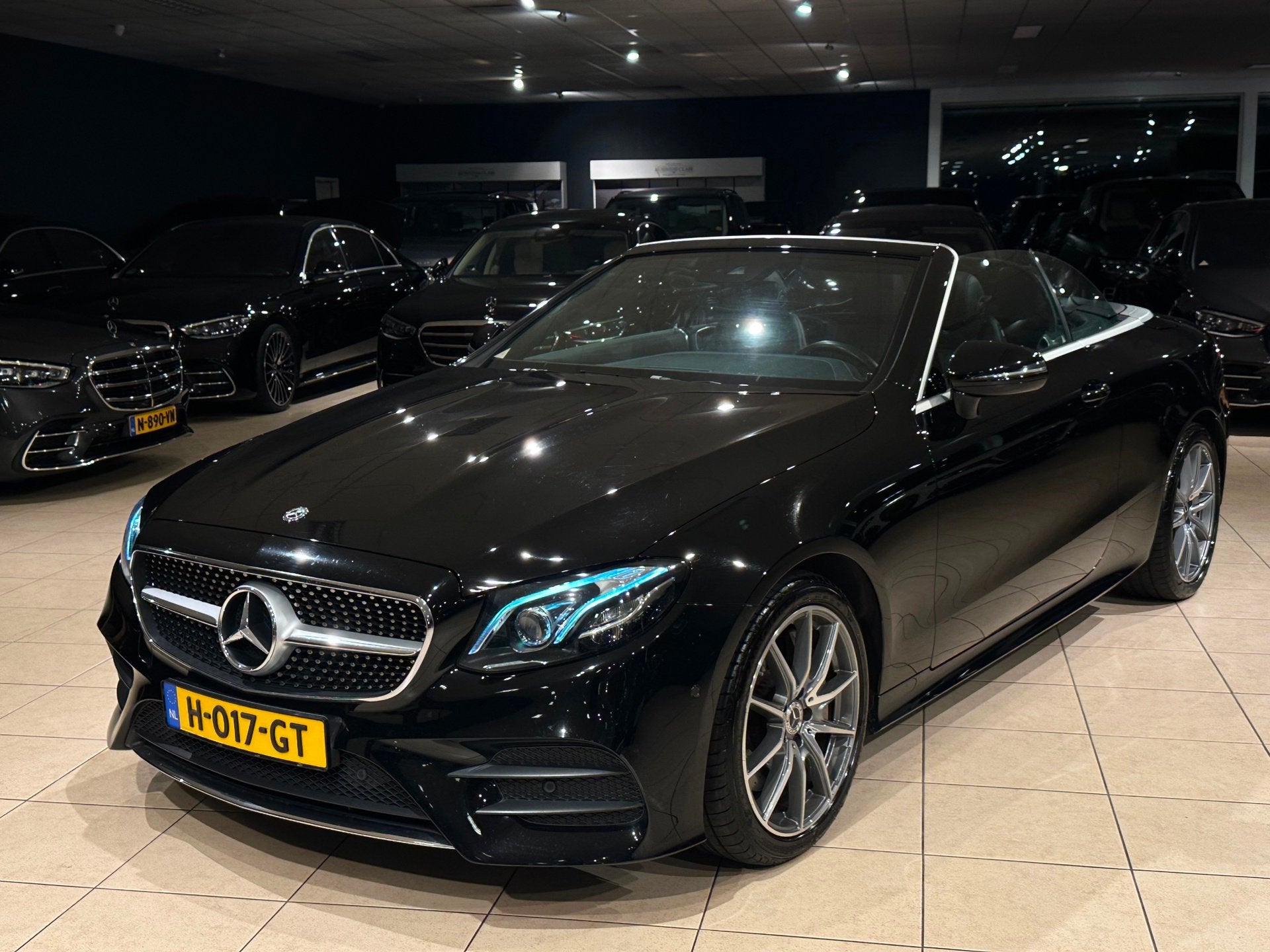 Mercedes-Benz E-klasse Cabrio 400 4MATIC AMG-PAKKET|MULTIBEA, Auto's, Automaat, Dealer onderhouden, Cabriolet, 4 stoelen
