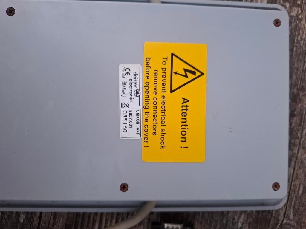 Unikon Antennes 3 Stuks..+Klok Ook Aanzwezig!, Dieren en Toebehoren, Vogels | Duiven, Meerdere dieren, Postduif