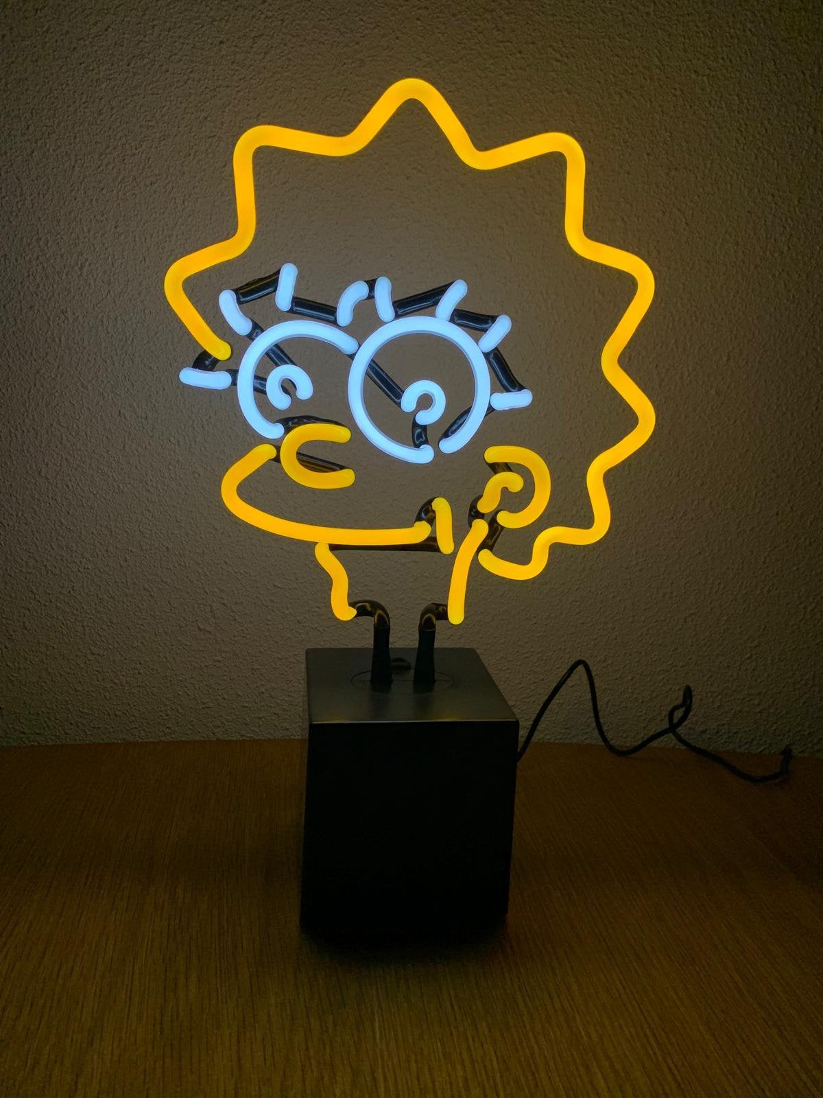 Echte Neon Lisa Simpson Lamp – 37 cm – Glas Neon, Ophalen of Verzenden, Nieuw, Lichtbak of (neon) lamp