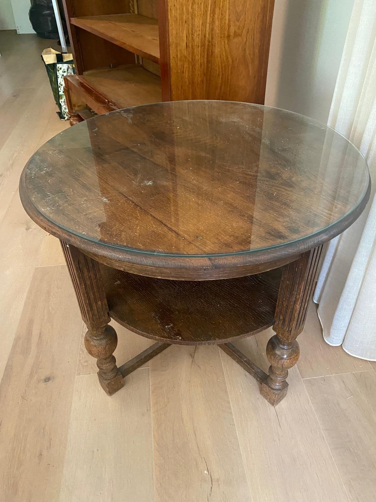 Ronde antieke tafel/glasplaat  doorsnede 67 cm 55 cm hoog, Gebruikt, Rond, 55 tot 75 cm, Hout