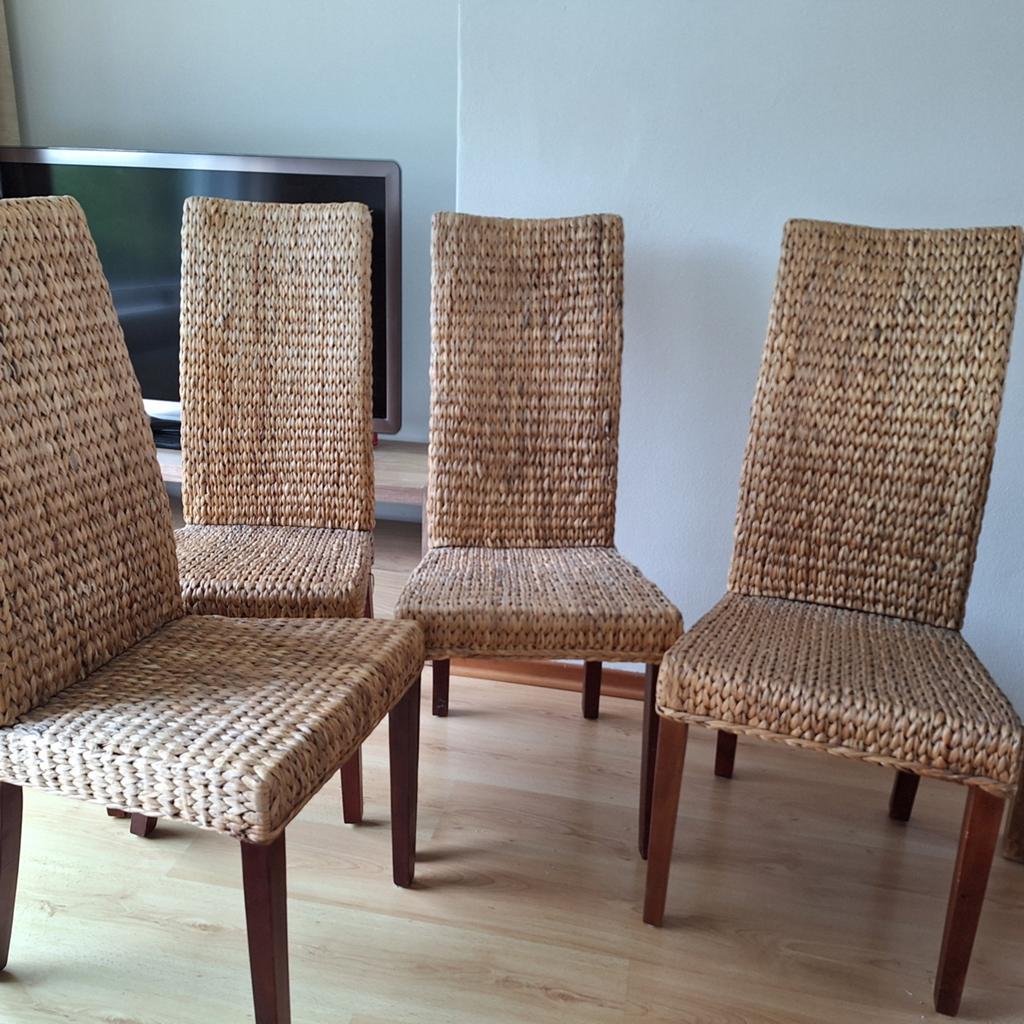 GRATIS rieten stoelen, Huis en Inrichting, Tafels | Eettafels, Gebruikt, 50 tot 100 cm, Tot twee personen, Rechthoekig