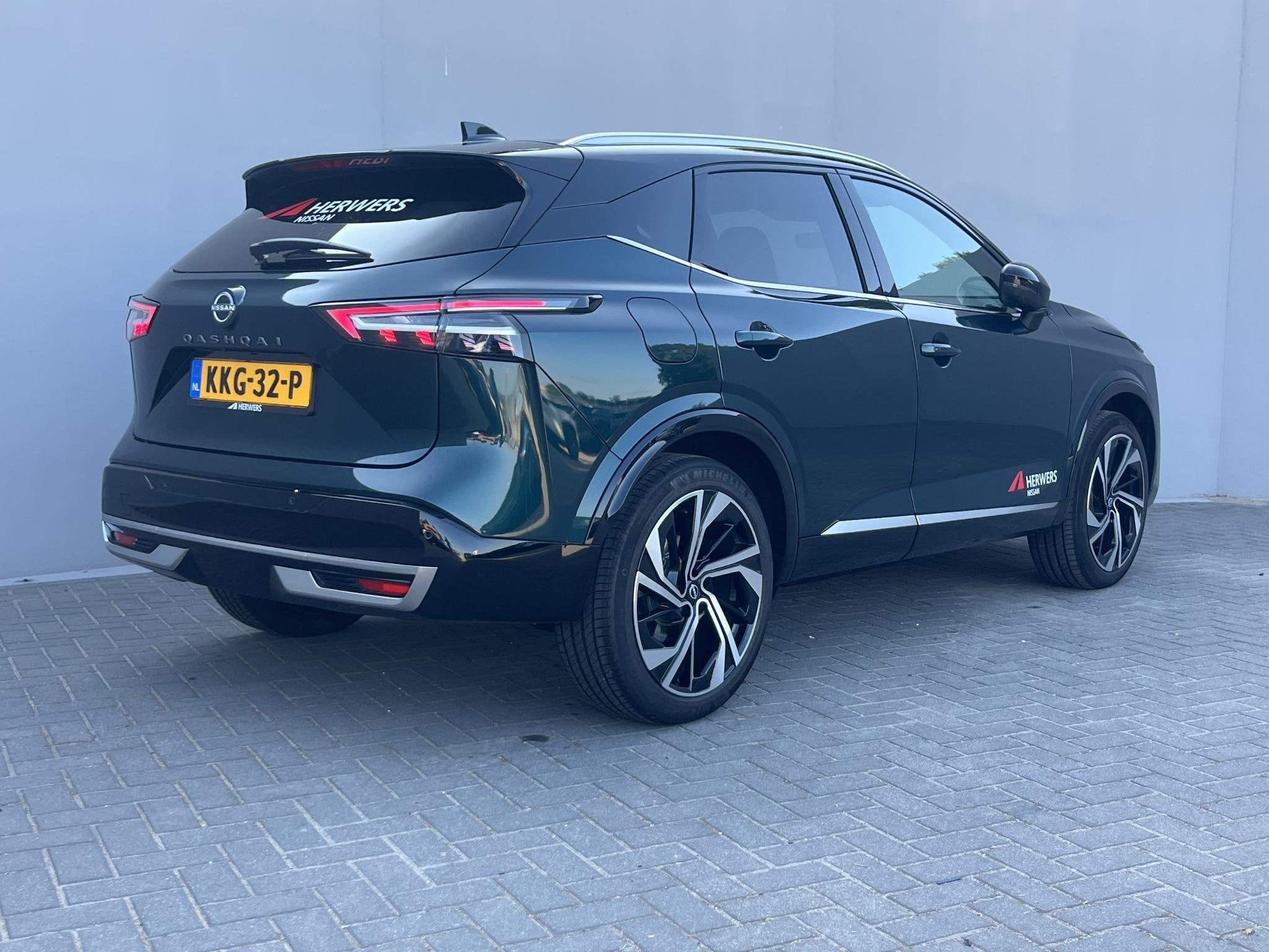 Nissan Qashqai 1.3 MHEV Xtronic Tekna Plus / 10 Jaar Nissan, Automatische klimaatregeling, 1800 kg, Euro 6, 4 cilinders