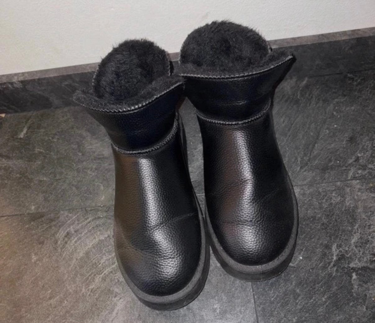 Zwarte gevoerde instappers/laarzen maat 38/39, Ophalen, Zwart, Snowboots, Zo goed als nieuw