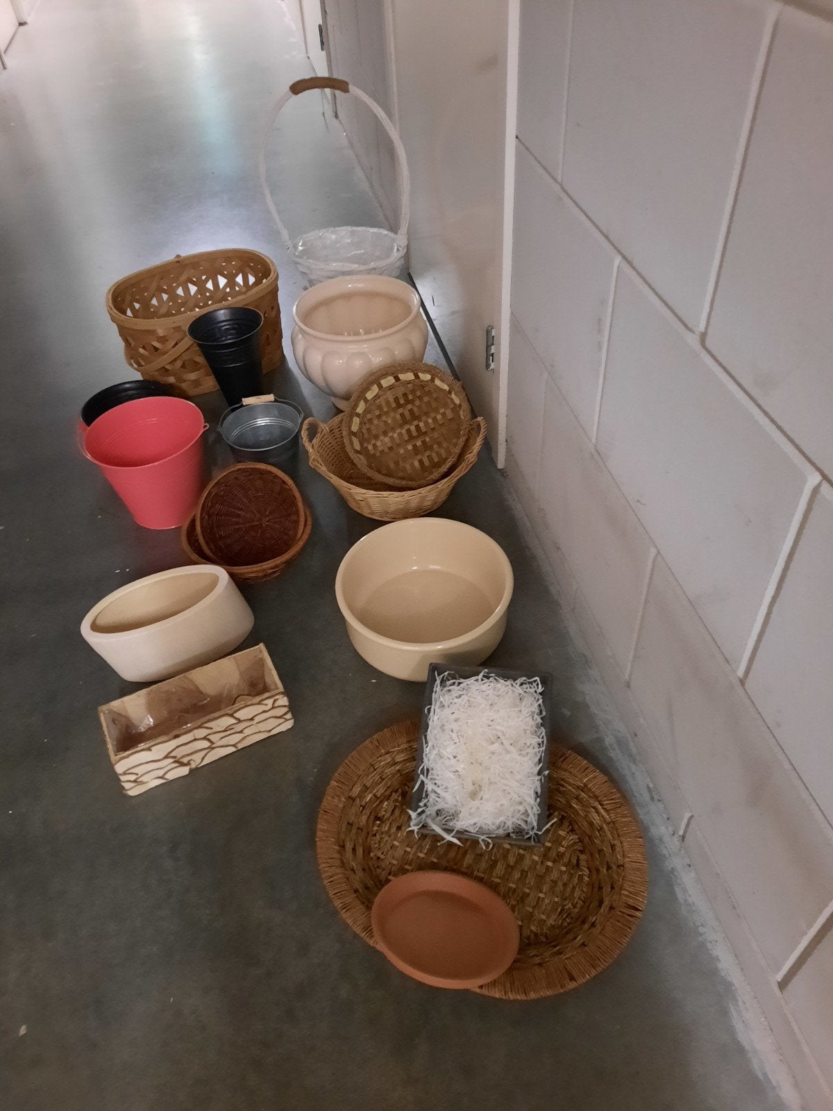 Diverse manden, potten en bakjes voor binnen en buiten, Ophalen, Gebruikt, 40 cm of meer, Balkon