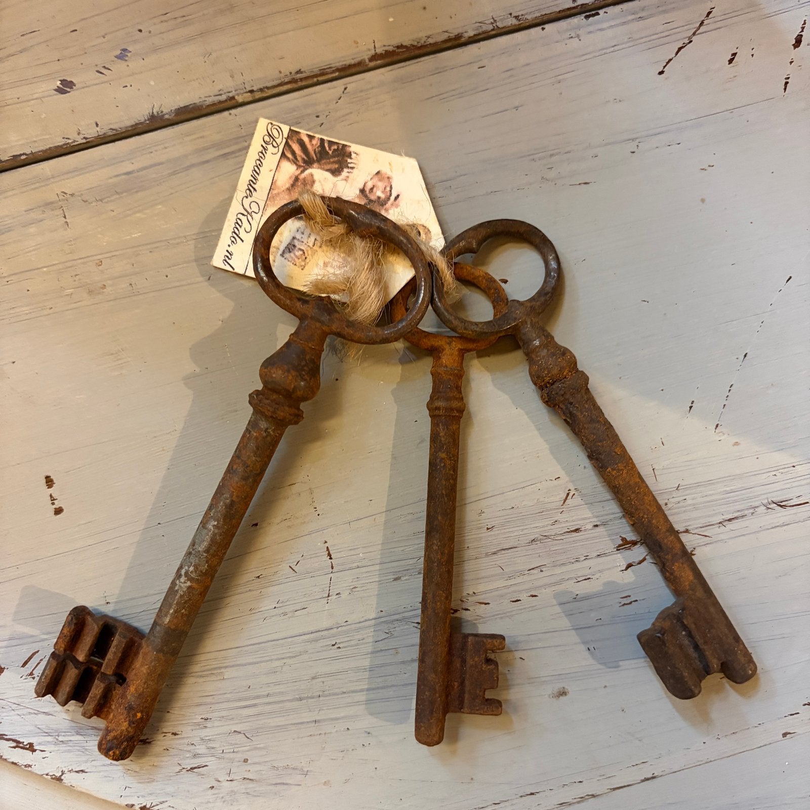 Set van 3 oude sleutels - Decoratieve brocante sleutelbos, Ophalen of Verzenden