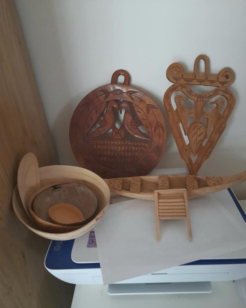 Surinaamse houtsnijwerk, Ophalen of Verzenden, Glas of Kopje