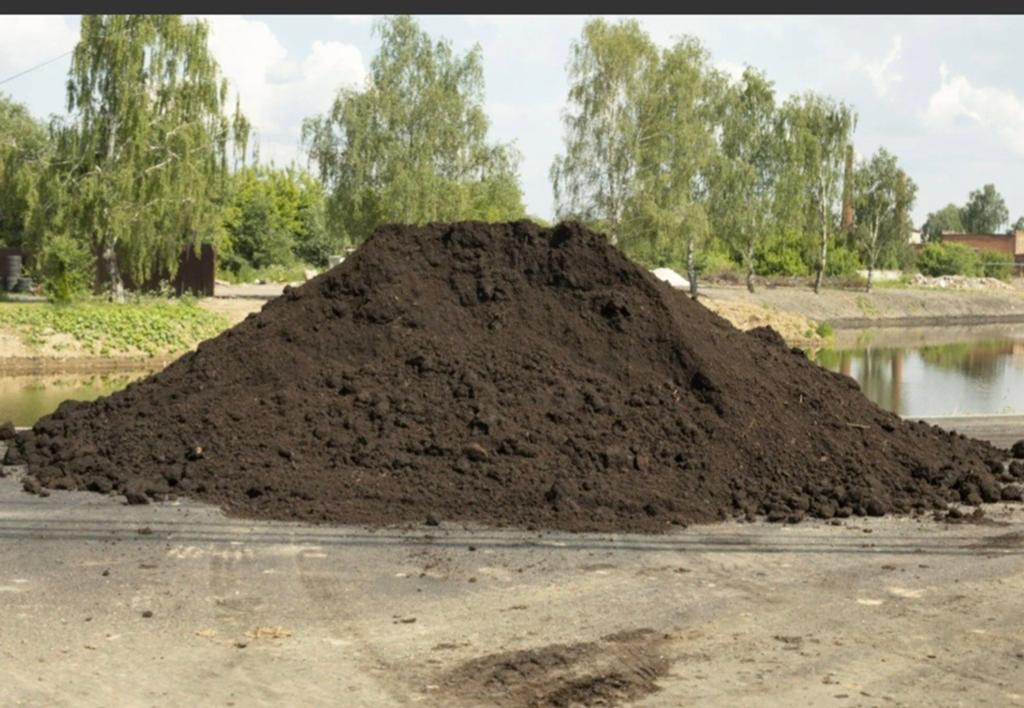 Zwarte grond teelaarde af te halen, Ophalen, Tuinaarde