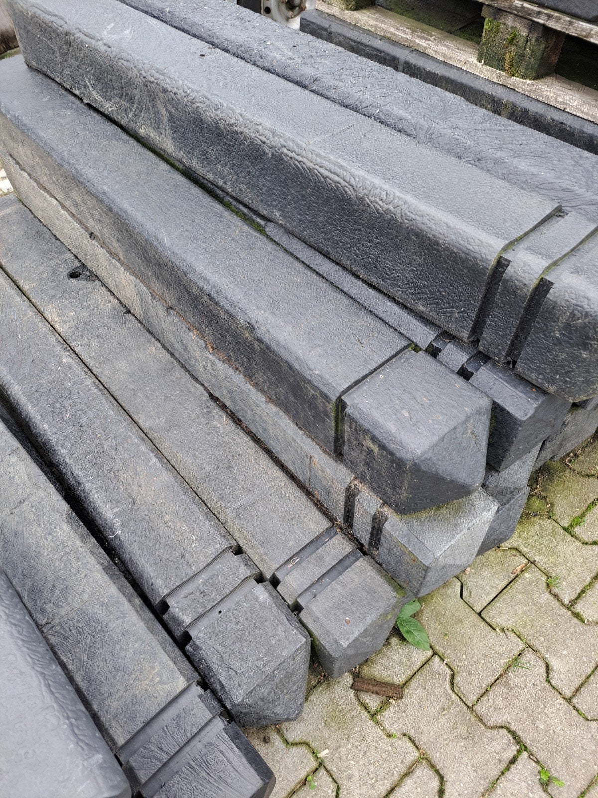 Gebruikte kunststof palen 15x15x140cm, Tuin en Terras, Palen, Balken en Planken, Ophalen, Gebruikt, Minder dan 180 cm, Palen