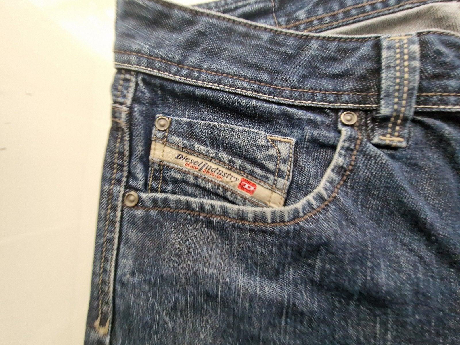 CLASSIC DIESEL LARKEE REGULAR STRAIGHT JEANS SIZE 34/30, Blauw, Ophalen of Verzenden, Zo goed als nieuw, W33 - W34 (confectie 48/50)