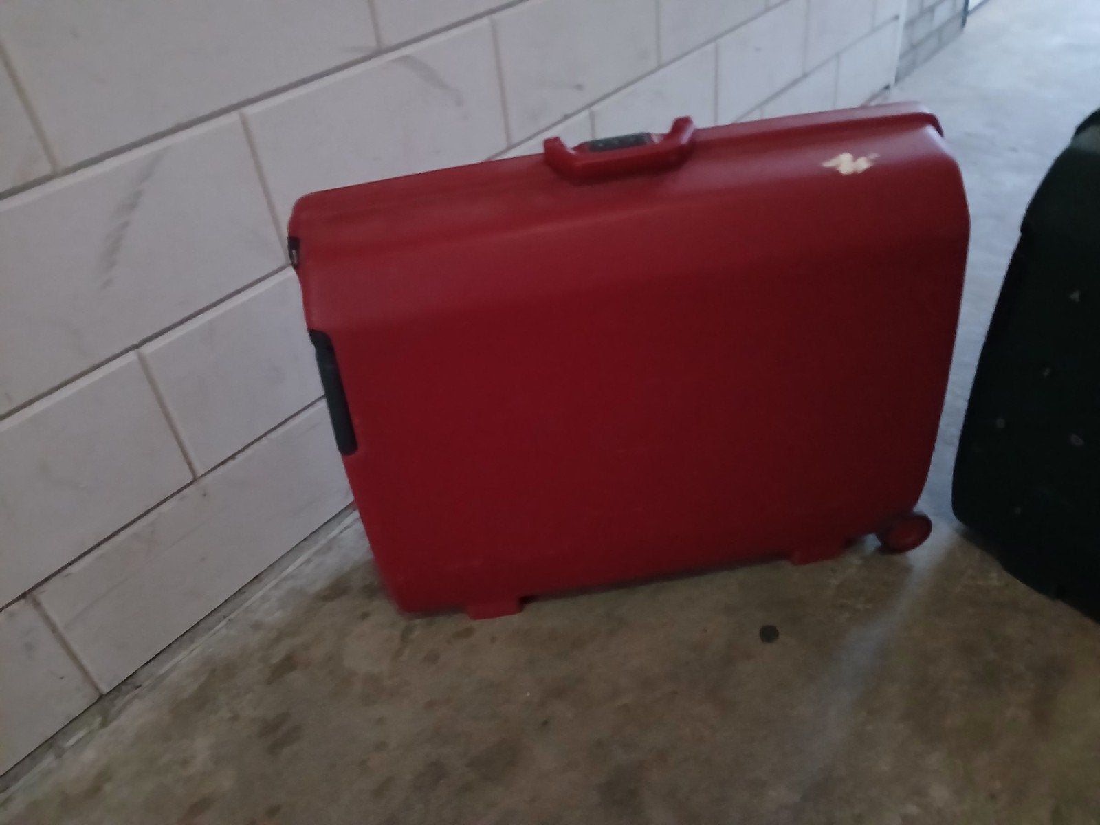2x samsonite koffers rood en groen, Ophalen, Gebruikt, Hard kunststof, Slot