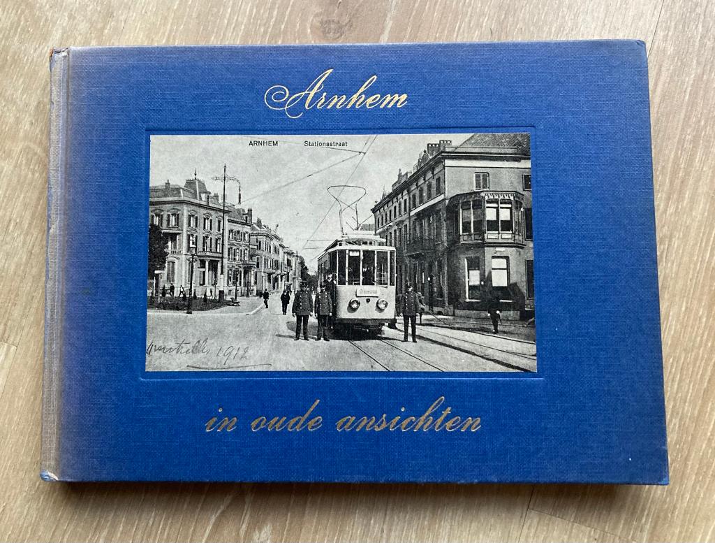 Arnhem in oude ansichten, Boeken, Verzenden, Zo goed als nieuw