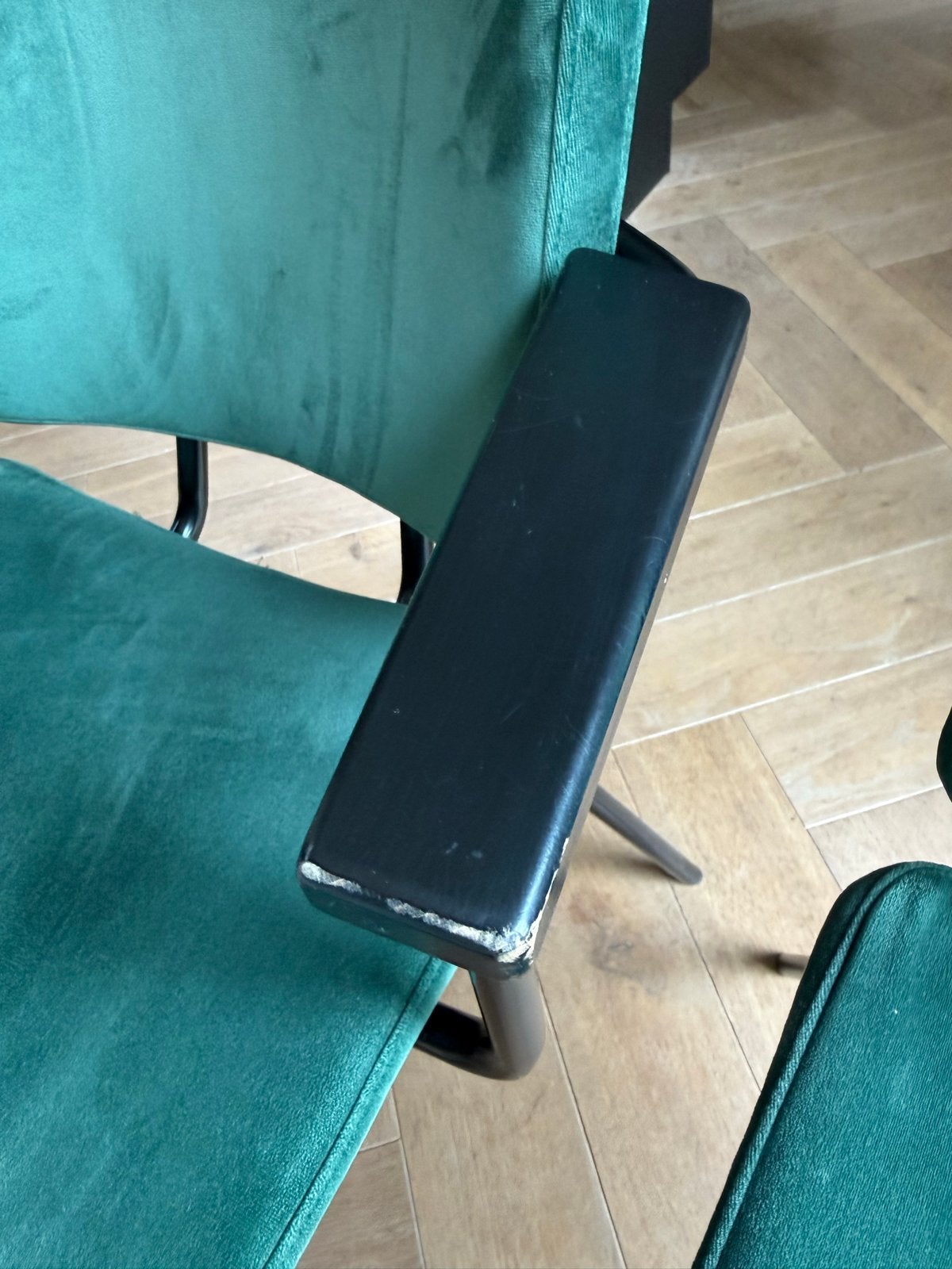 4 Bodilson stoelen, flesgroen velours - 2 met armleuning, Ophalen, Gebruikt, Overige kleuren, Vier