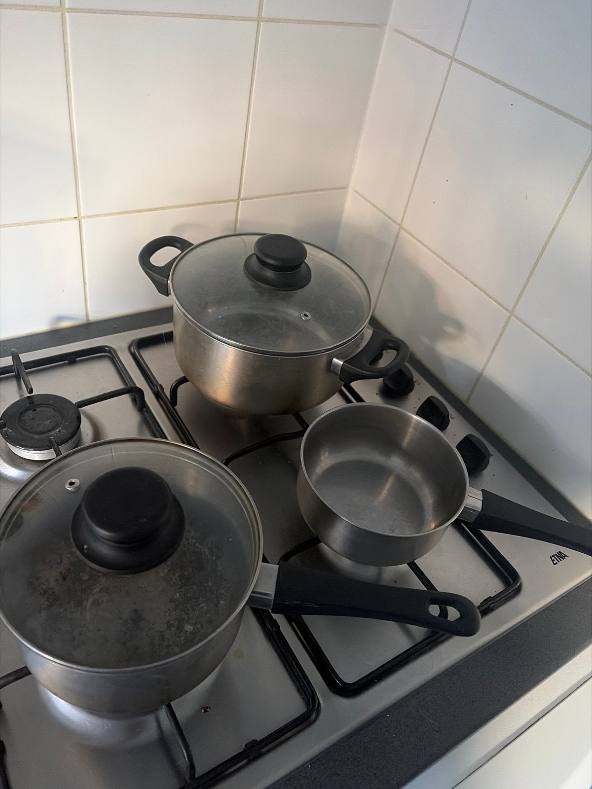 IKEA 3-delige pannenset GRATIS, Ophalen, Gebruikt, Met deksel, Pannenset