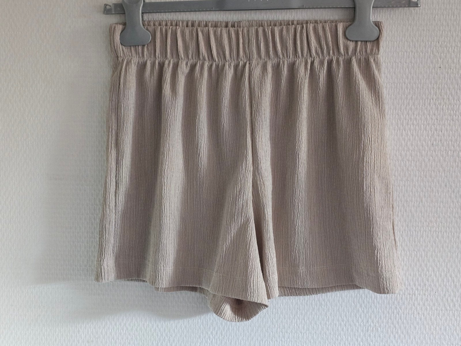 Esmara dames korte broek - Maat S, Kort, Beige, Zo goed als nieuw, Maat 36 (S)