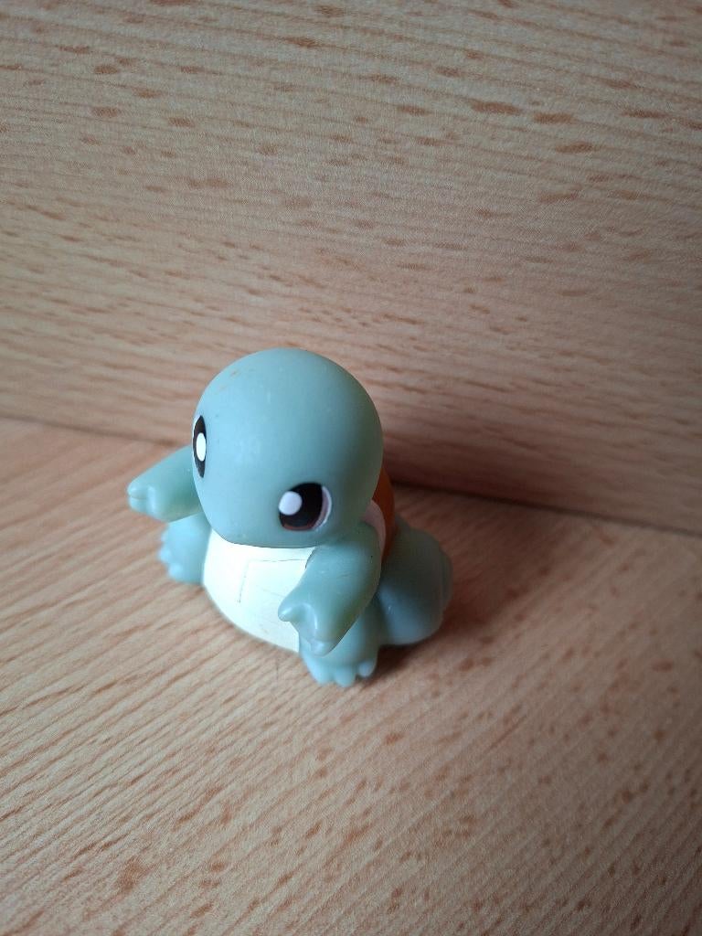 Pokemon Squirtle rollend poppetje  4cm  Nintendo, Ophalen of Verzenden, Zo goed als nieuw