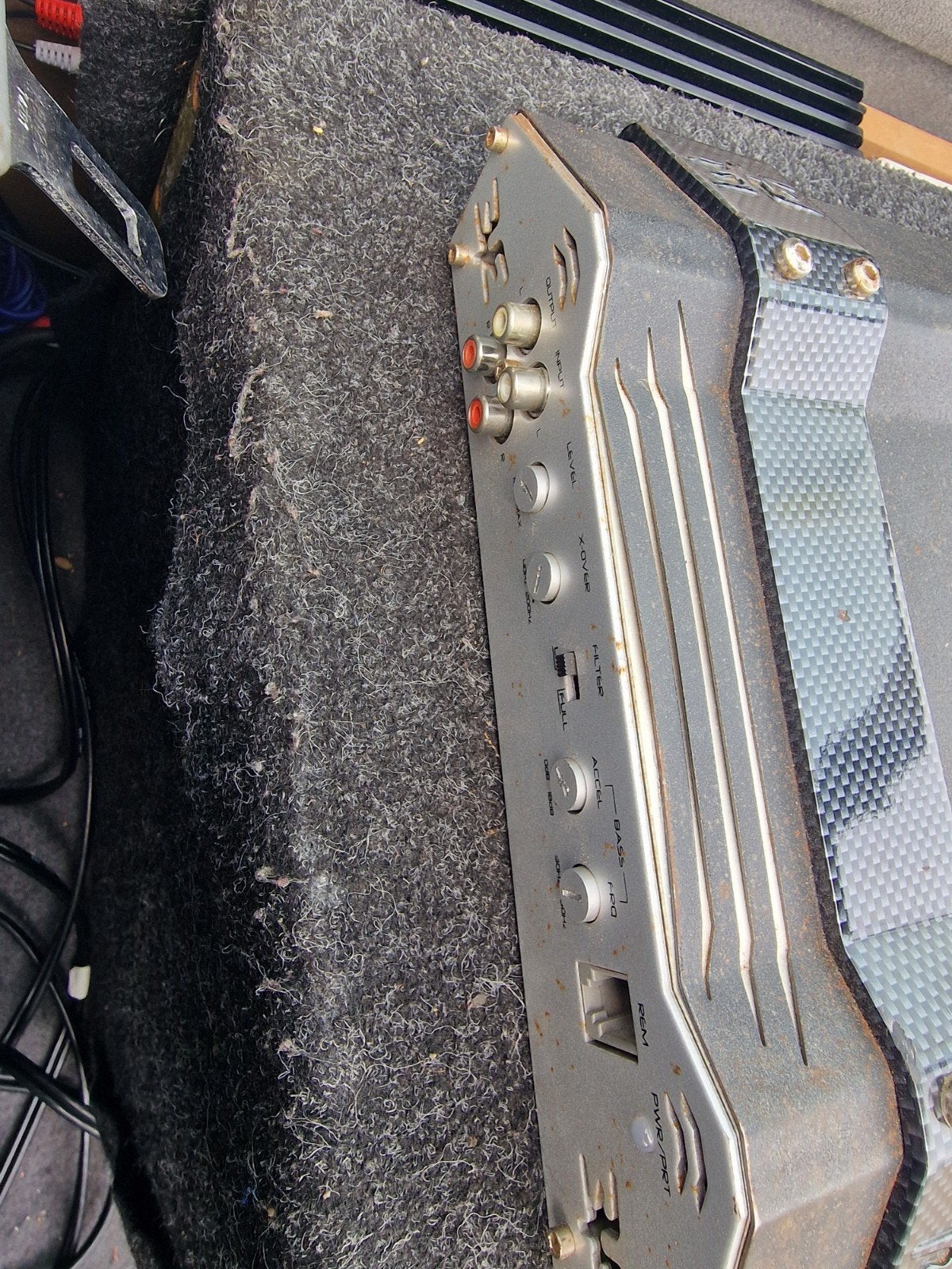 versterker Eyebrid 1Y1200 Monobl, Auto diversen, Autoradio's, Zo goed als nieuw, Ophalen of Verzenden