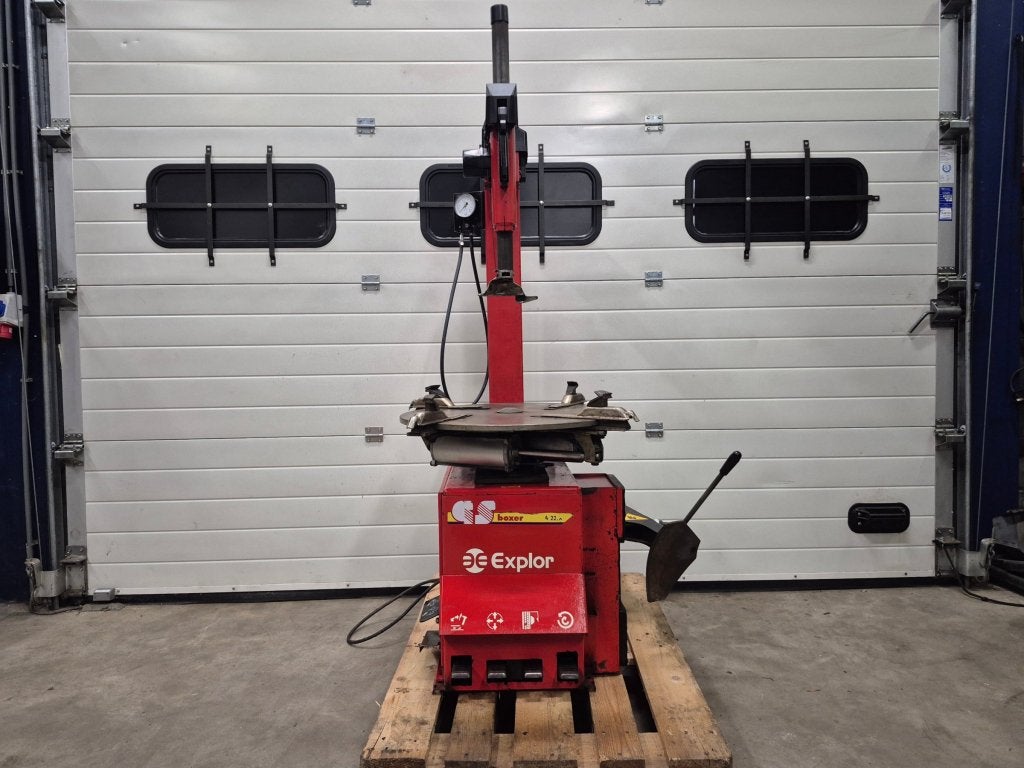 Boxer Snap on banden demonteer apparaat 400V bandenwisselaar, Auto diversen, Ophalen of Verzenden, Niet ingevuld, Niet ingevuld