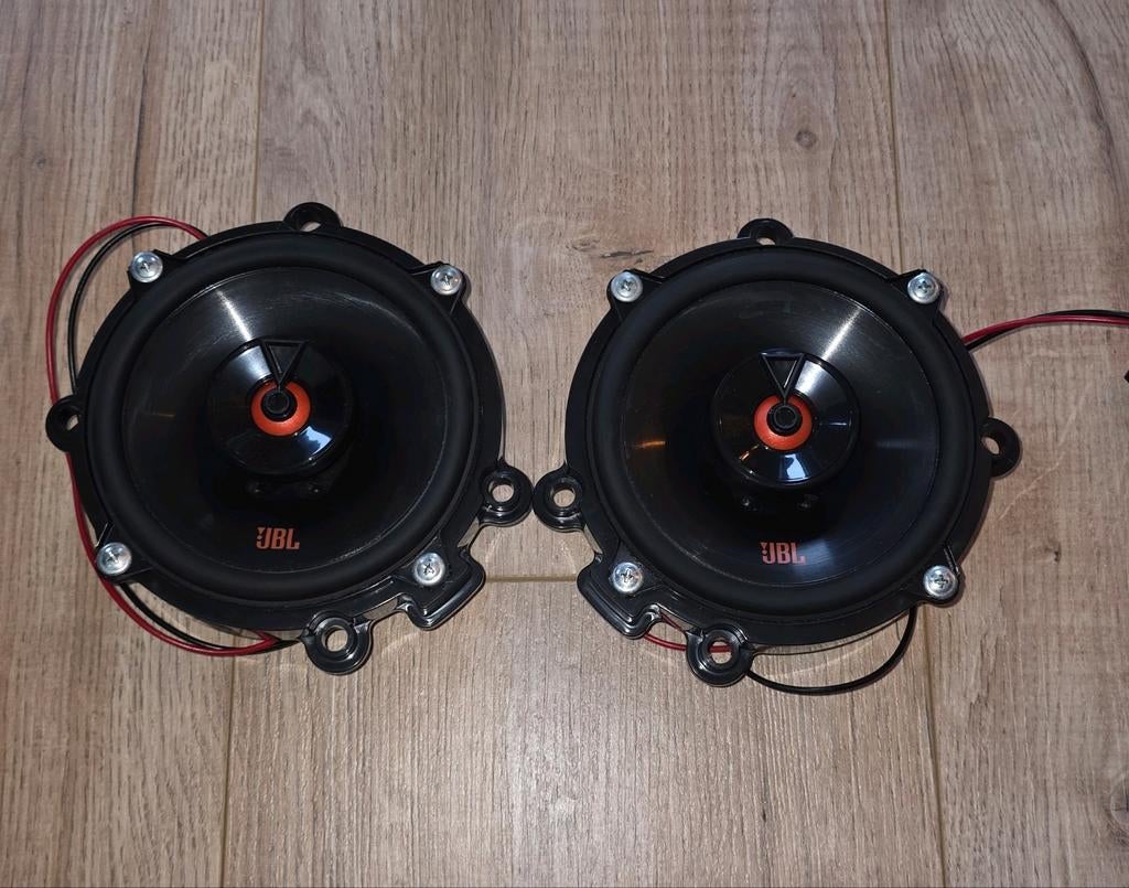 JBL boxen voor Mercedes Benz Vito, Ophalen