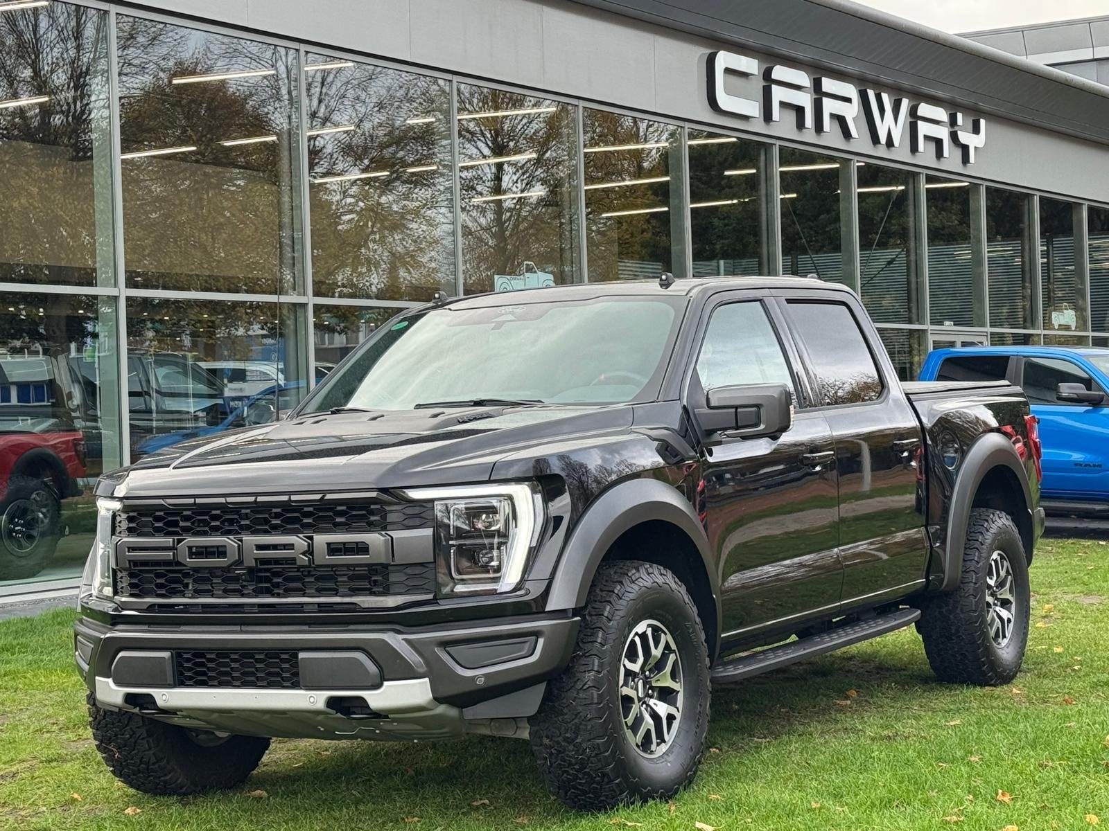 Ford USA F-150 RAPTOR full-options (bj 2022), Auto's, Automaat, Dealer onderhouden, Zwart, F-150