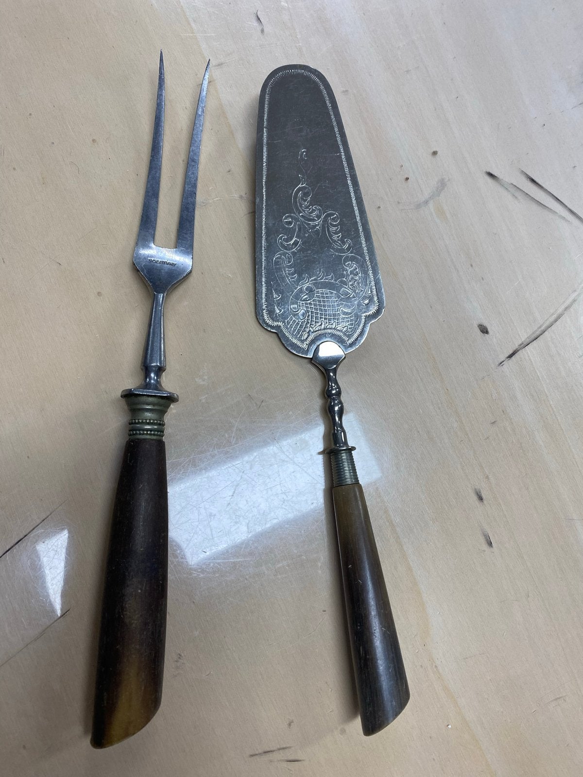 Antiek vleesvork en taartschep met hoornen handvatten, Ophalen of Verzenden