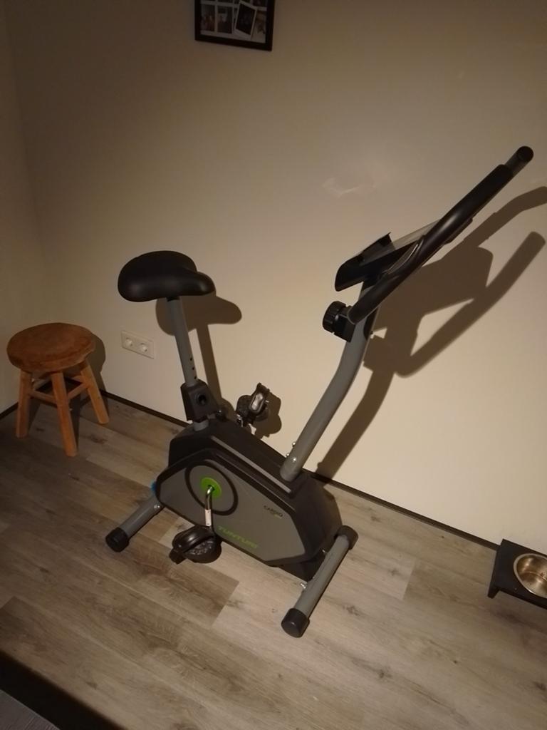 Hometrainer, Overige materialen, Ophalen of Verzenden, Zo goed als nieuw, Benen