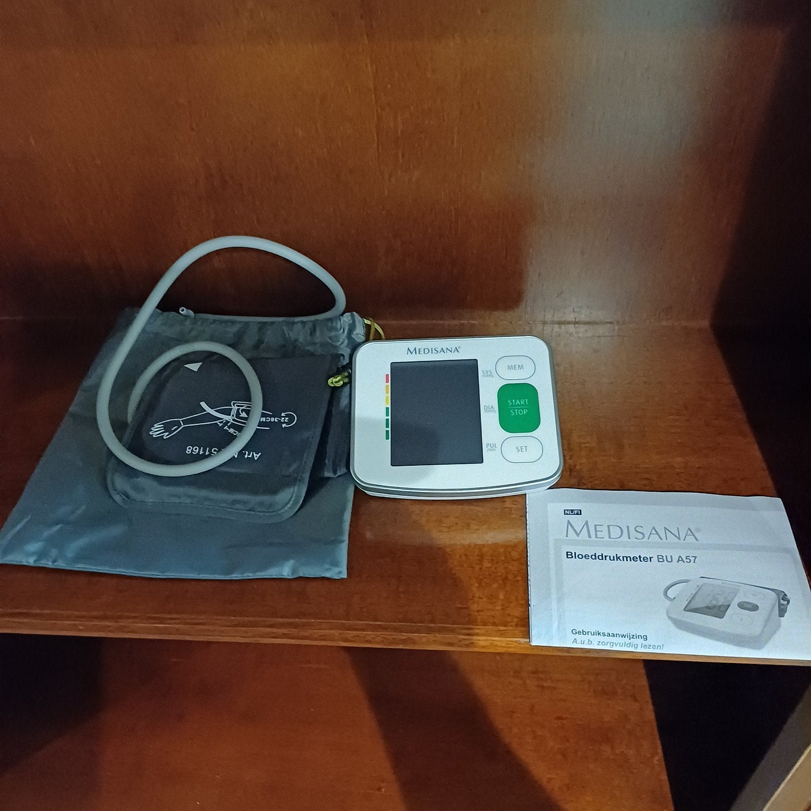 te koop medisana bovenarm bloeddrukmeter
medisana Bovenarm b, Ophalen, Overige typen