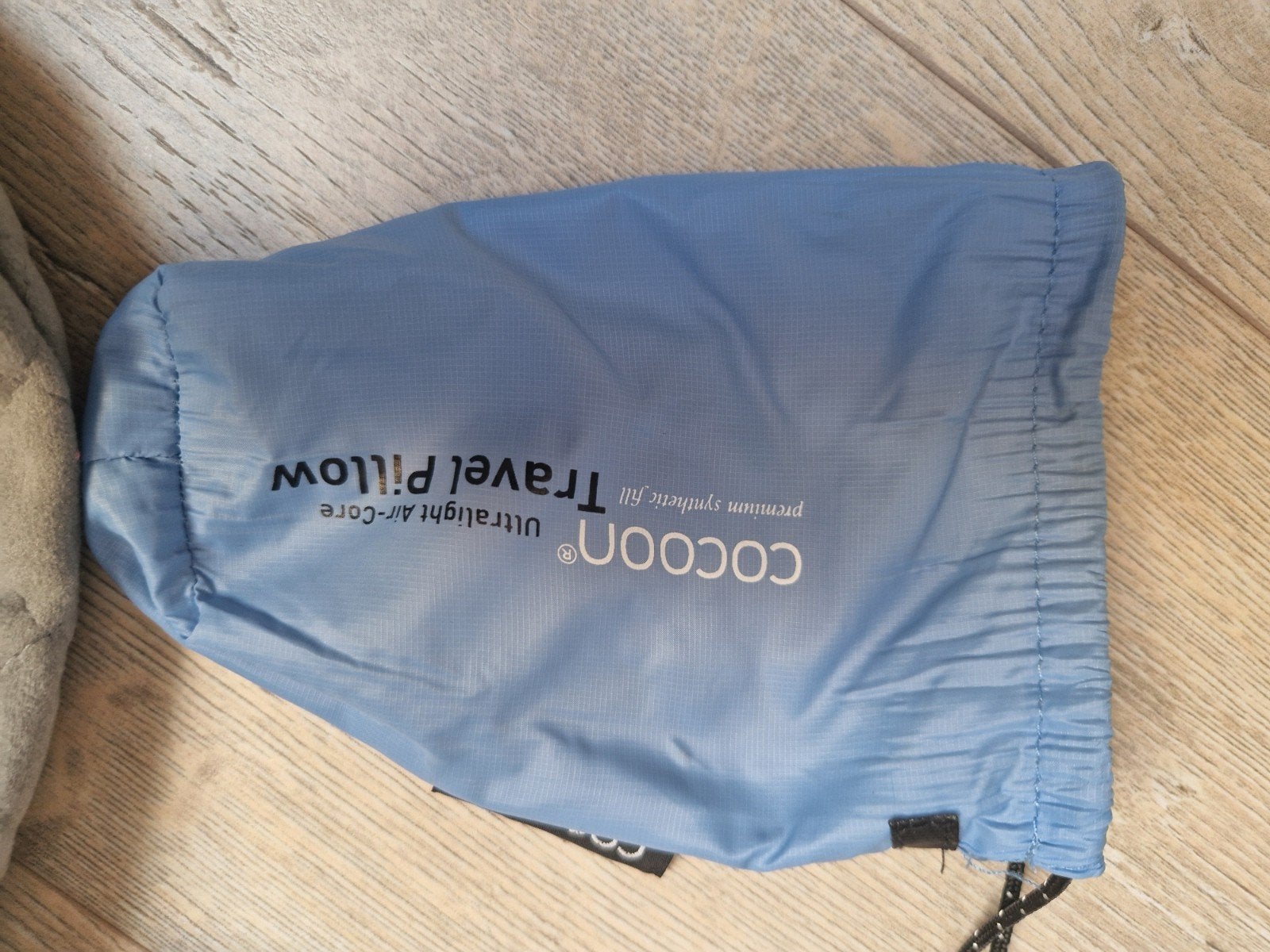 Cocoon Air-Core Ultralight Medium Reiskussen, Ophalen, Zo goed als nieuw