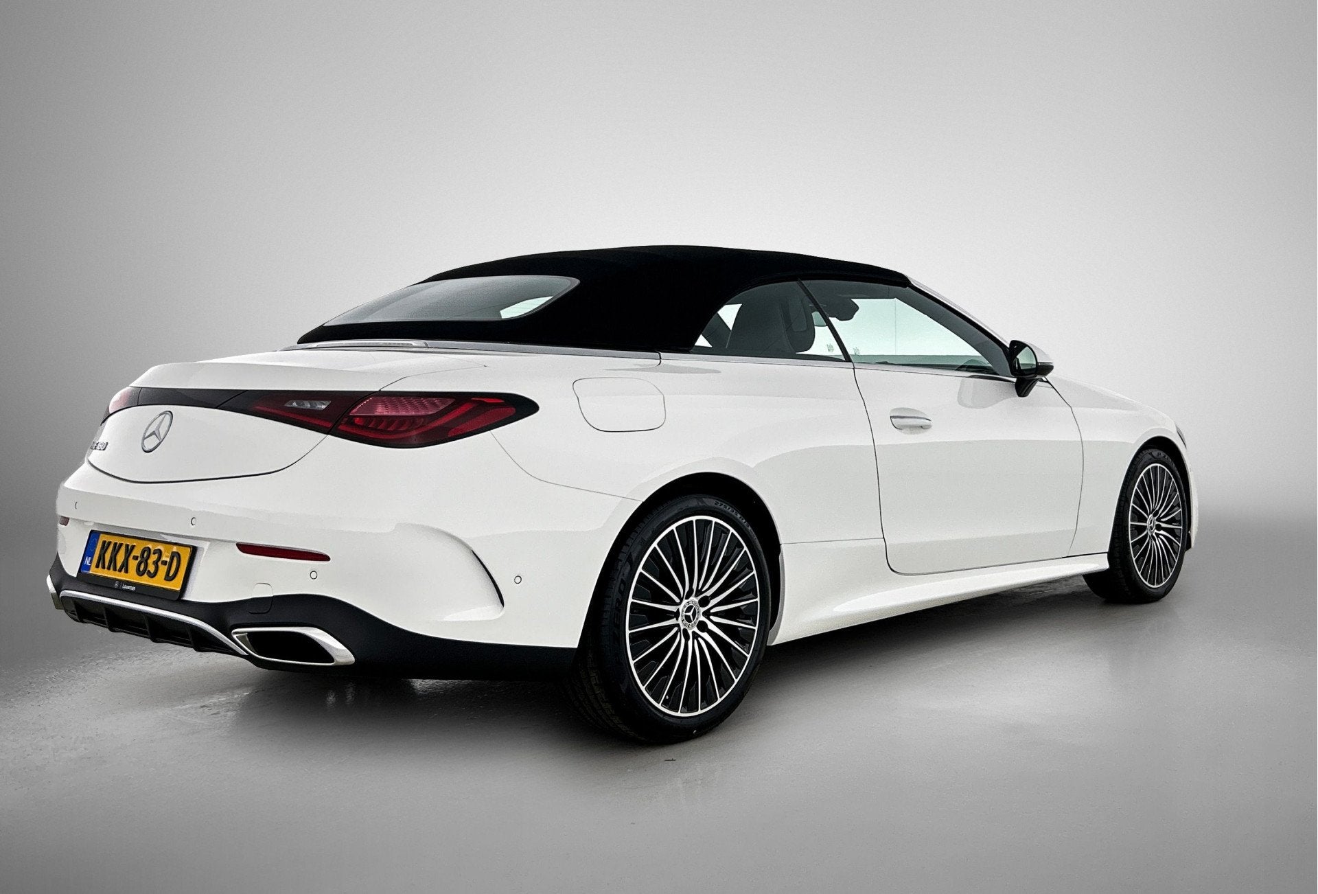 Mercedes-Benz CLE Cabriolet 180 AMG Sportpakket | Airscarf |, Auto's, Automaat, 12 maanden, 4 cilinders, 4 stoelen